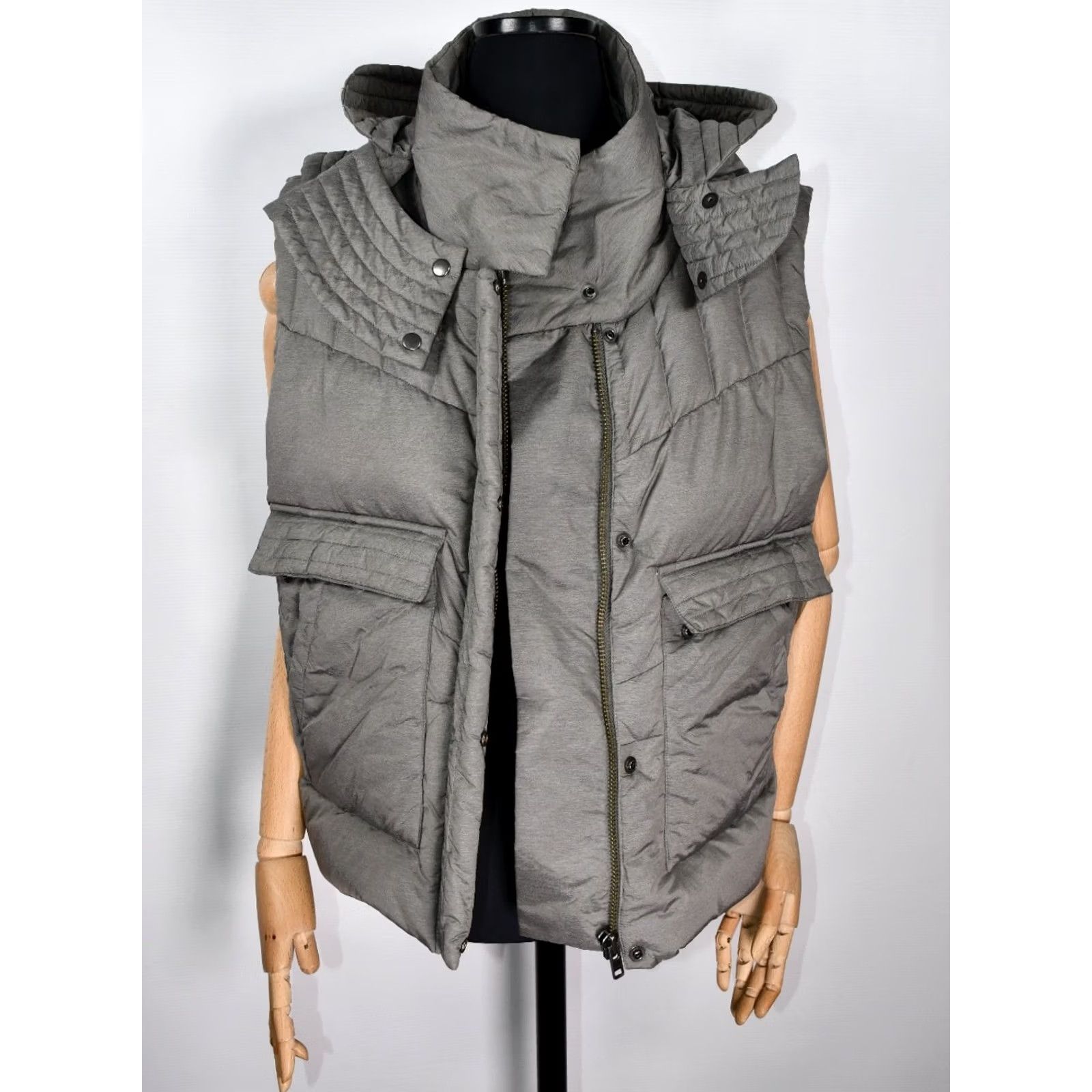 Helmut Lang HELMUT LANG Hooded Puffer Vest Women's M Gray Size M / US 6-8 / IT 42-44 - 2 Thumbnail