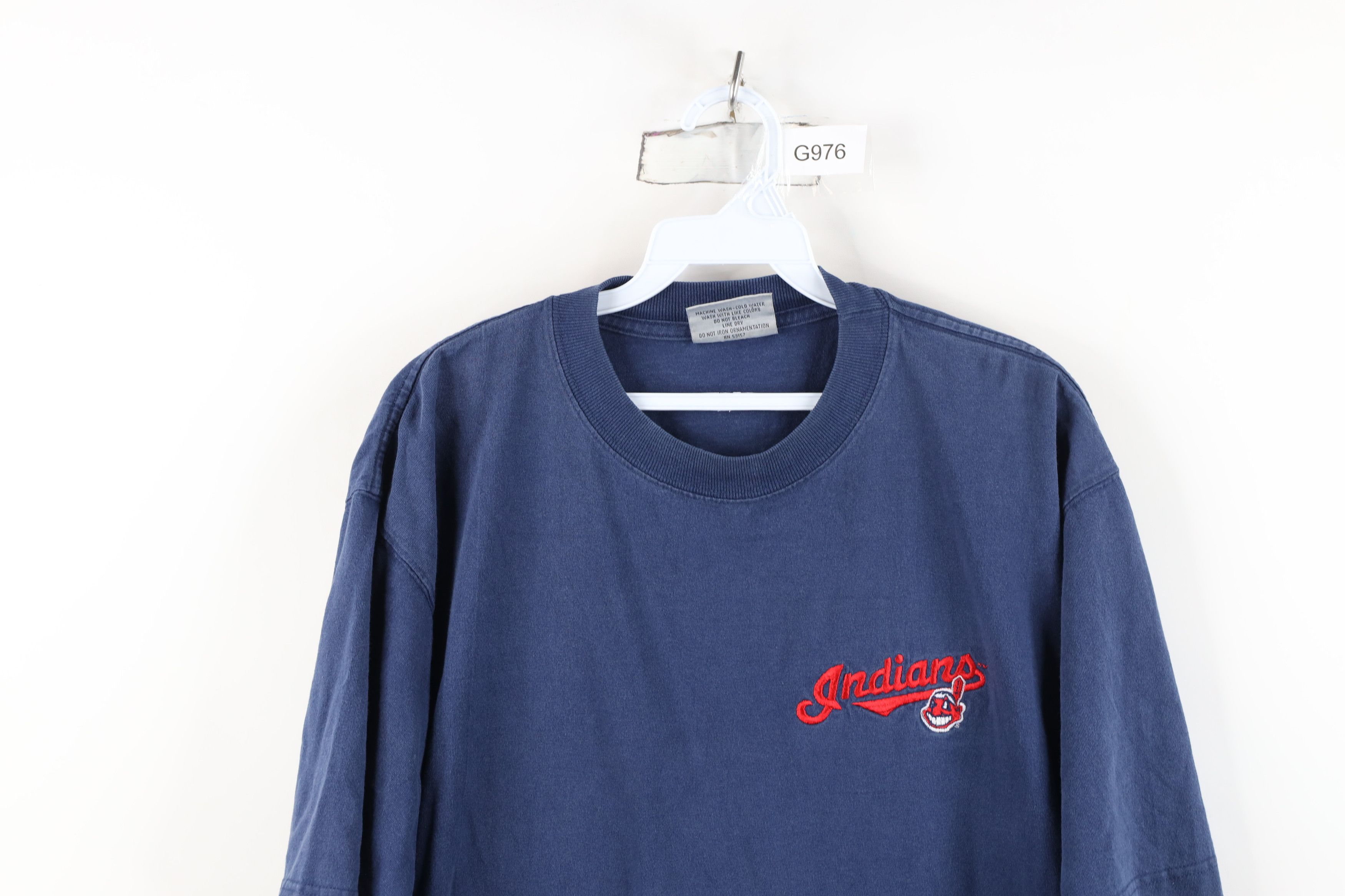 Majestic Vintage 90s Majestic Chief Wahoo Cleveland Indians T-Shirt Size M / US 6-8 / IT 42-44 - 2 Thumbnail