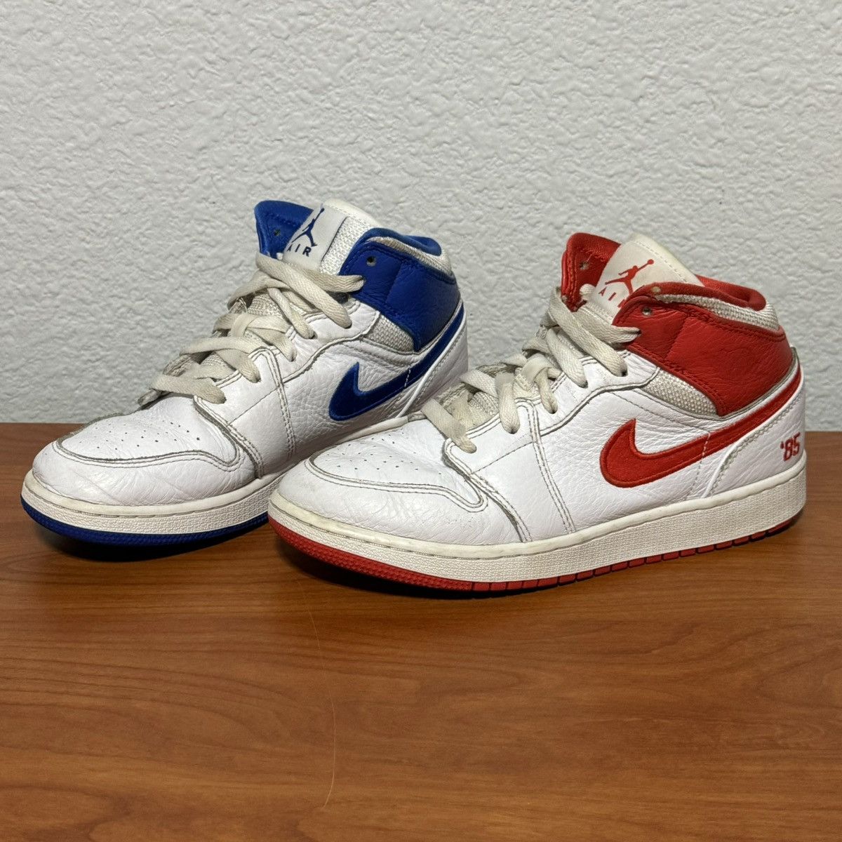 Jordan Brand × Nike Nike Air Jordan 1 Mid SE GS "85" DH0200-100 5.5Y / Woman’s 7 Size US 7 / IT 37 - 1 Thumbnail