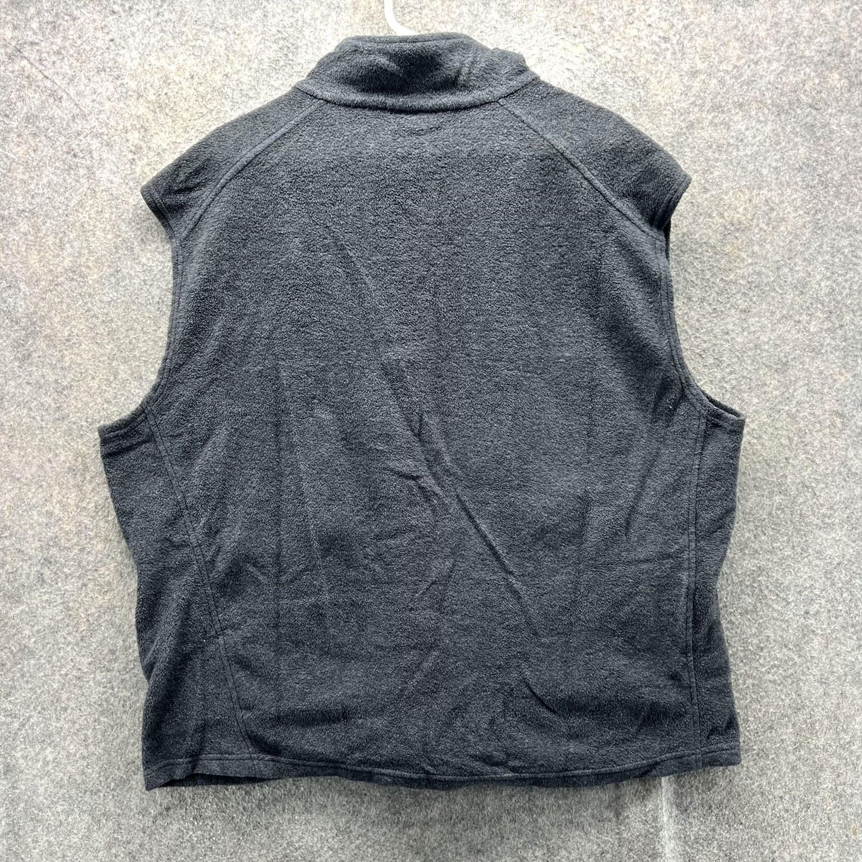 Vintage Columbia Vest Mens 2XL Gray Fleece Full Zip Stand Collar Outdoor Hiking Casual Windbreaker Pocketed Zippered Size US XXL / EU 58 / 5 - 2 Thumbnail