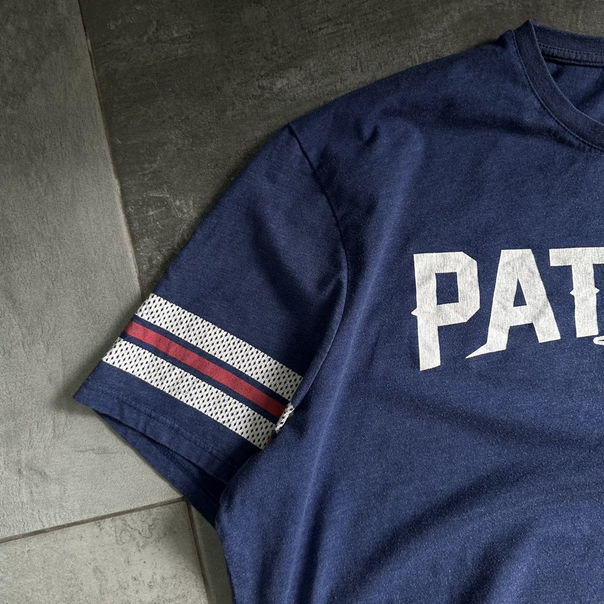 NFL × Vintage Vintage NFL Patriots T-shirts Big Loog Rugby Sport-wear 00s Size US XXL / EU 58 / 5 - 9 Thumbnail