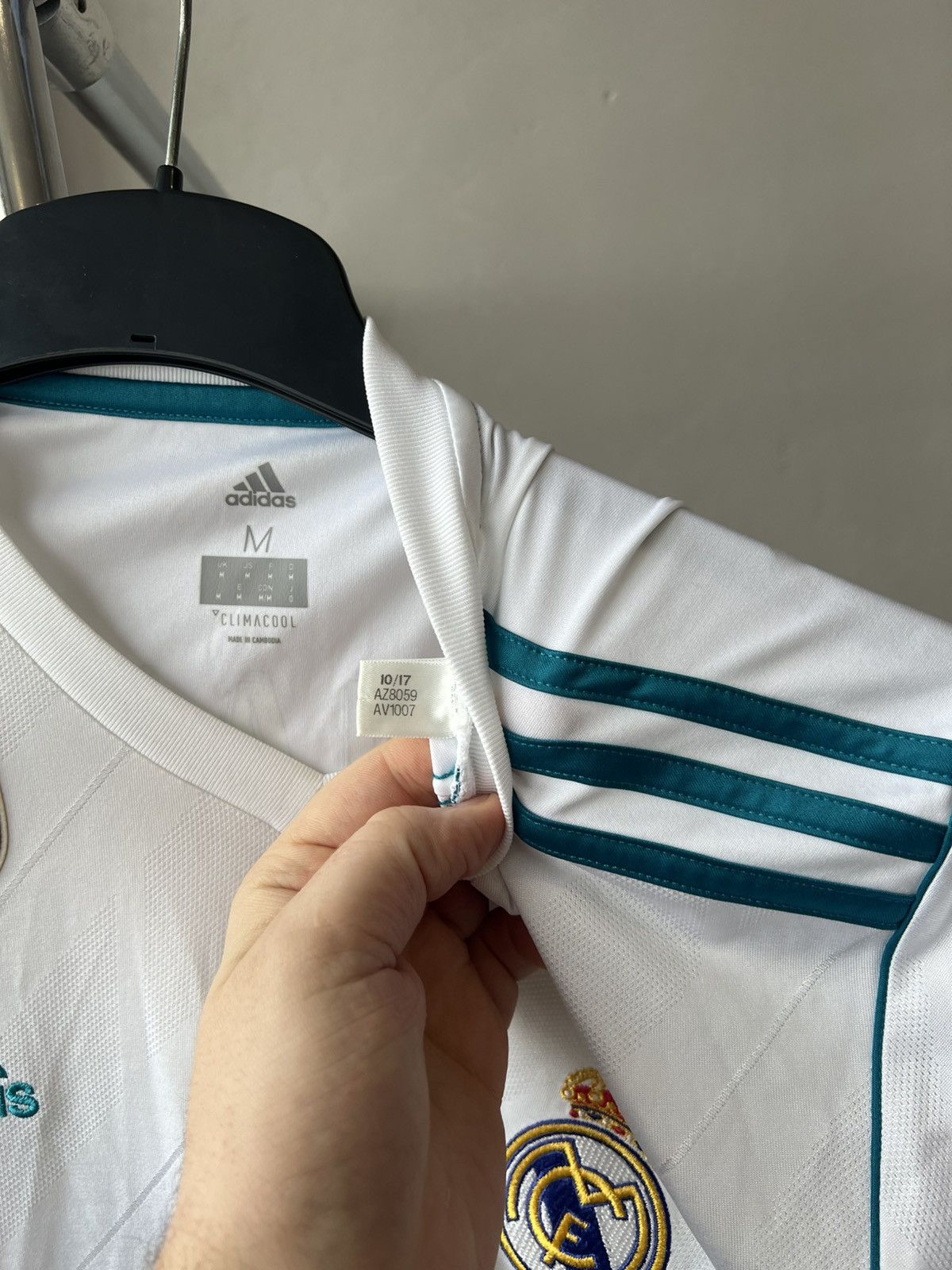 Adidas 2017/18 REAL MADRID #7 RONALDO HOME SOCCER JERSEY SHIRT M Size US M / EU 48-50 / 2 - 10 Thumbnail