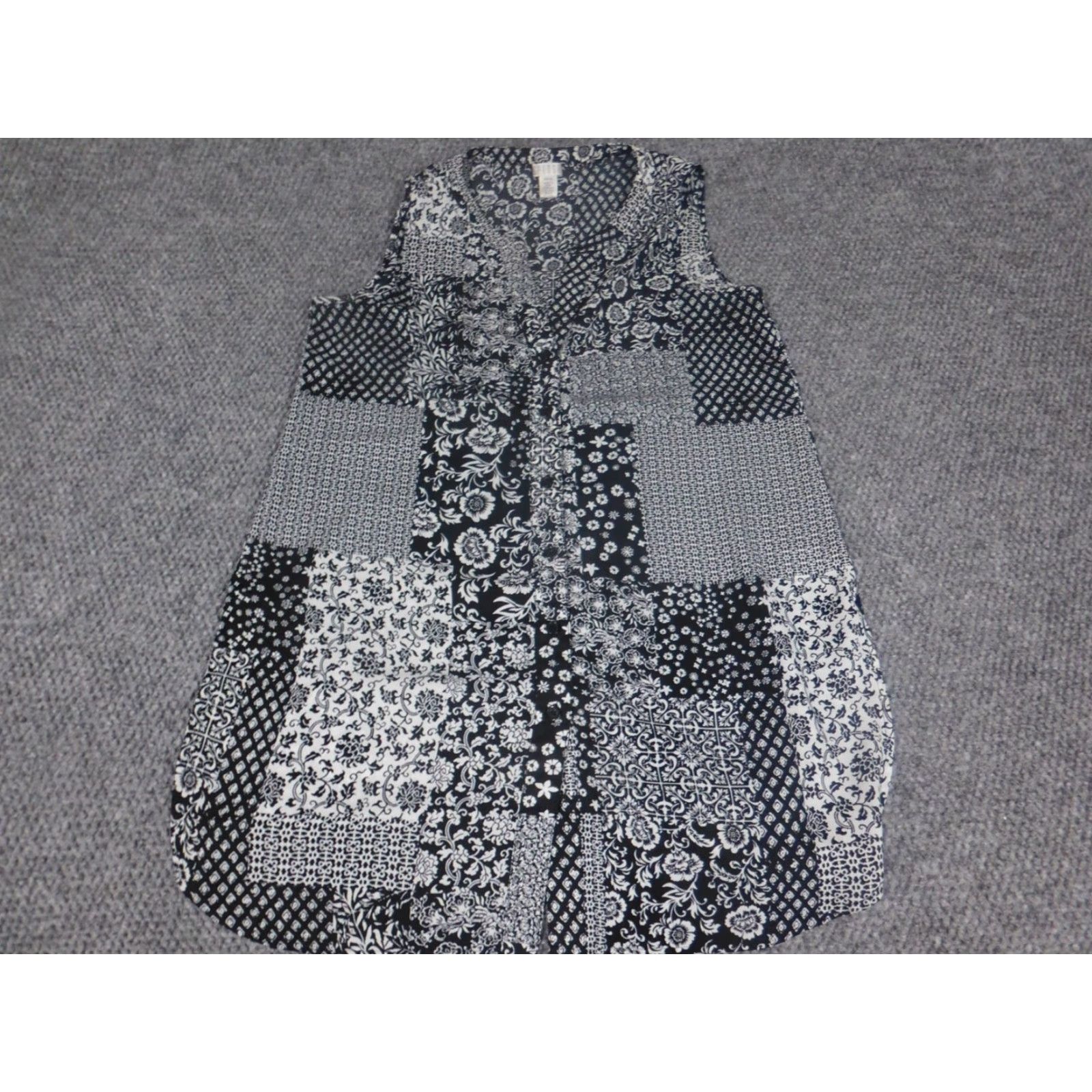 Vintage Spense Womens Blouse S Black Floral Tunic Button-Up Sleeveless Round Neck Pullover Casual Regular Polyester Down Button-Up Style Tunic Womens Size S / US 4 / IT 40 - 2 Thumbnail