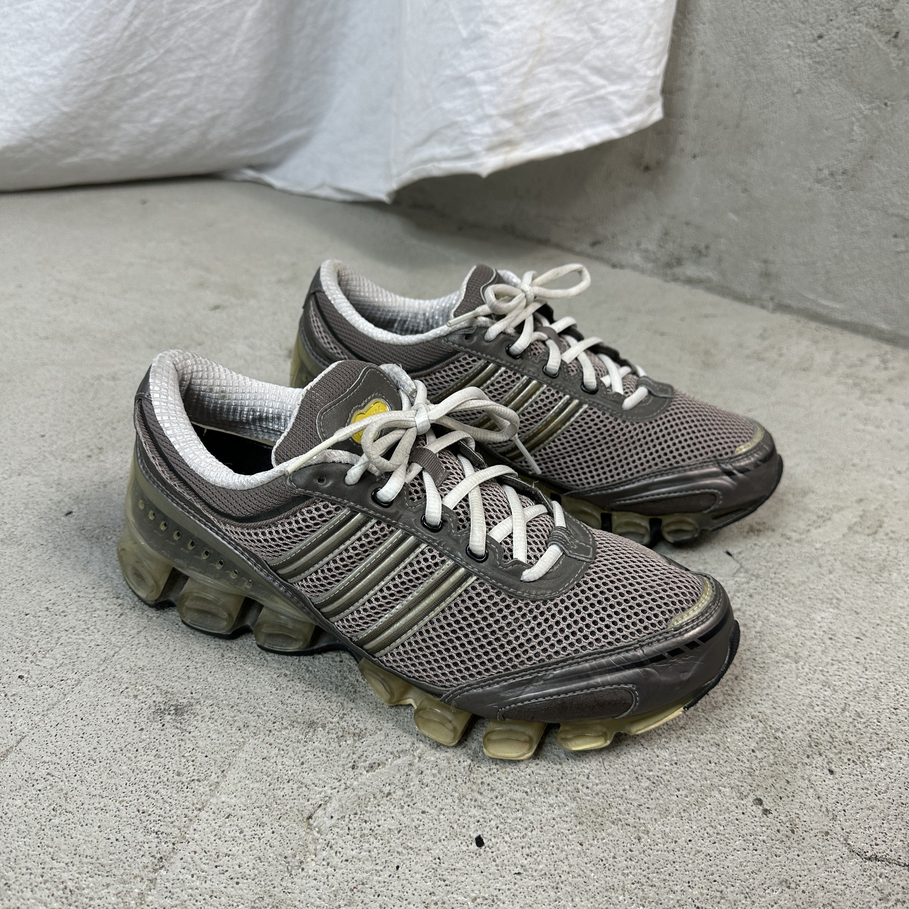 Adidas × Vintage Vintage Adidas Bounce Hip-Hop Y2K shoes Size US 9 / EU 42 - 3 Thumbnail