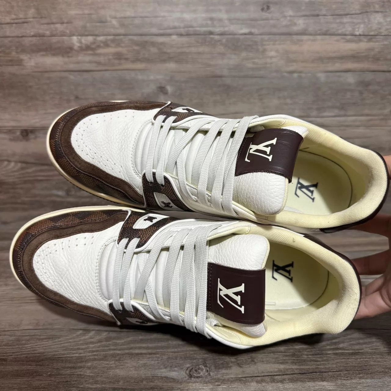 Louis Vuitton LV Trainer White Brown Black Checker Mocha Uk9/43 Size US 10 / EU 43 - 5 Thumbnail