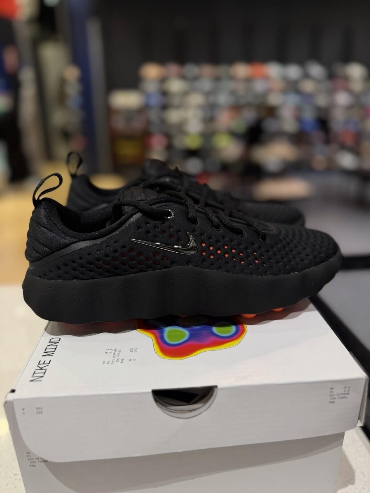 Nike Nike Mind 002 Black Chrome Hyper Crimson Womens 8.5US Size US 8.5 / IT 38.5 - 2 Thumbnail