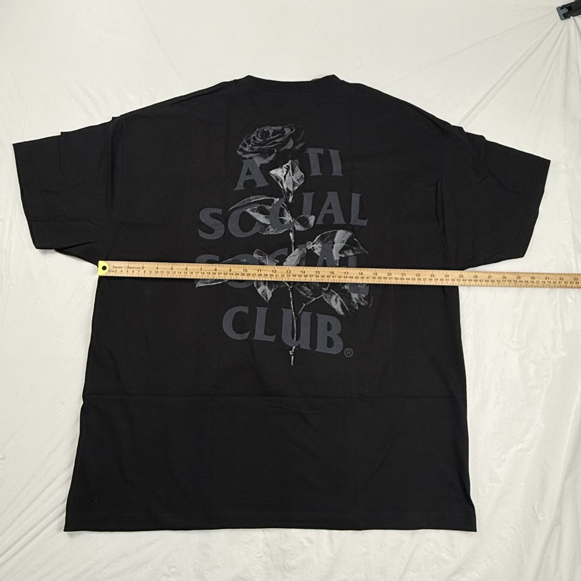 Anti Social Social Club Anti Social Social Club ASSC Black Rose Graphic T-Shirt XXL Size US XXL / EU 58 / 5 - 4 Thumbnail
