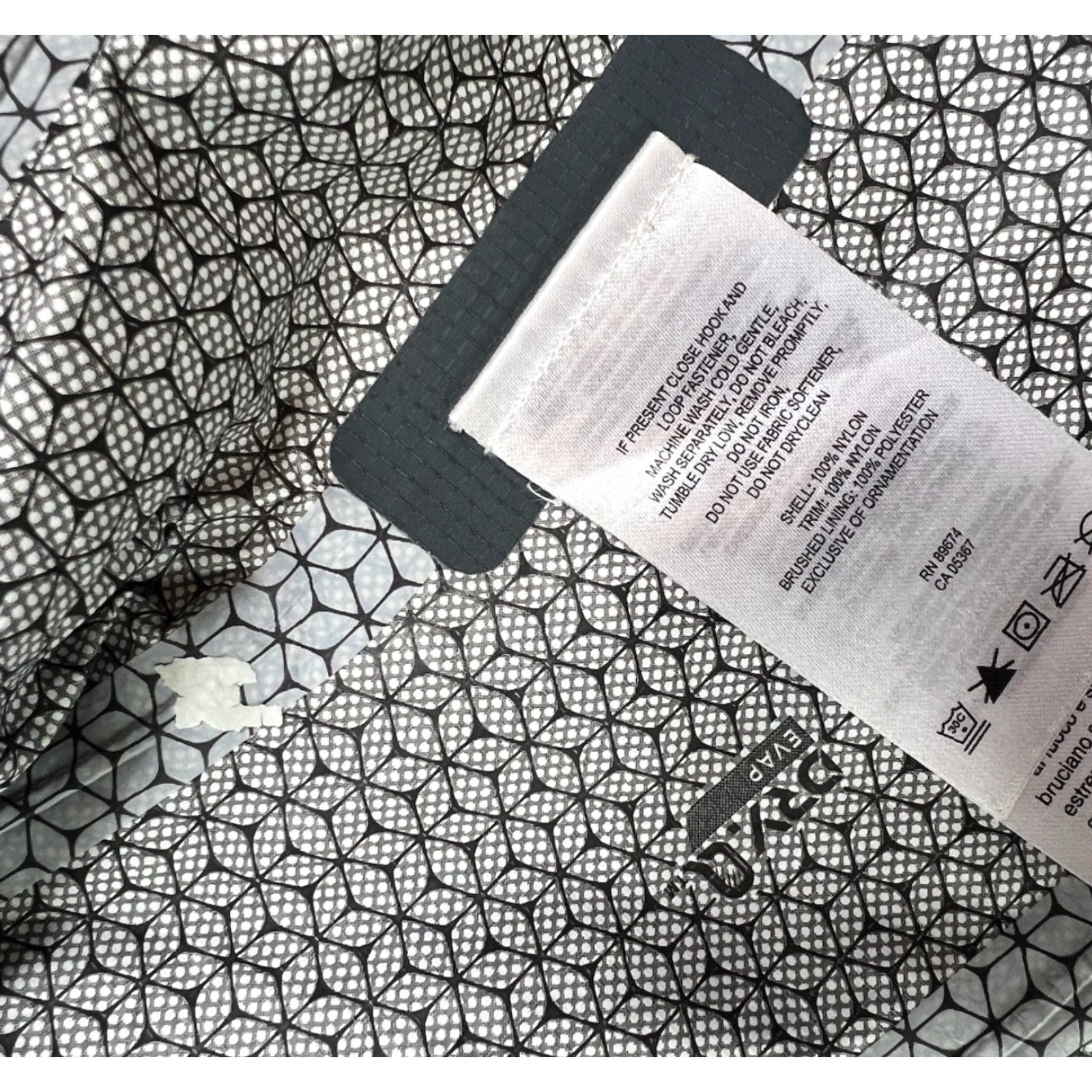 Mountain Hardwear Mountain Hardwear Dry Q Evap Jacket Full Zip Hooded Women's Small Gray Size S / US 4 / IT 40 - 7 Thumbnail