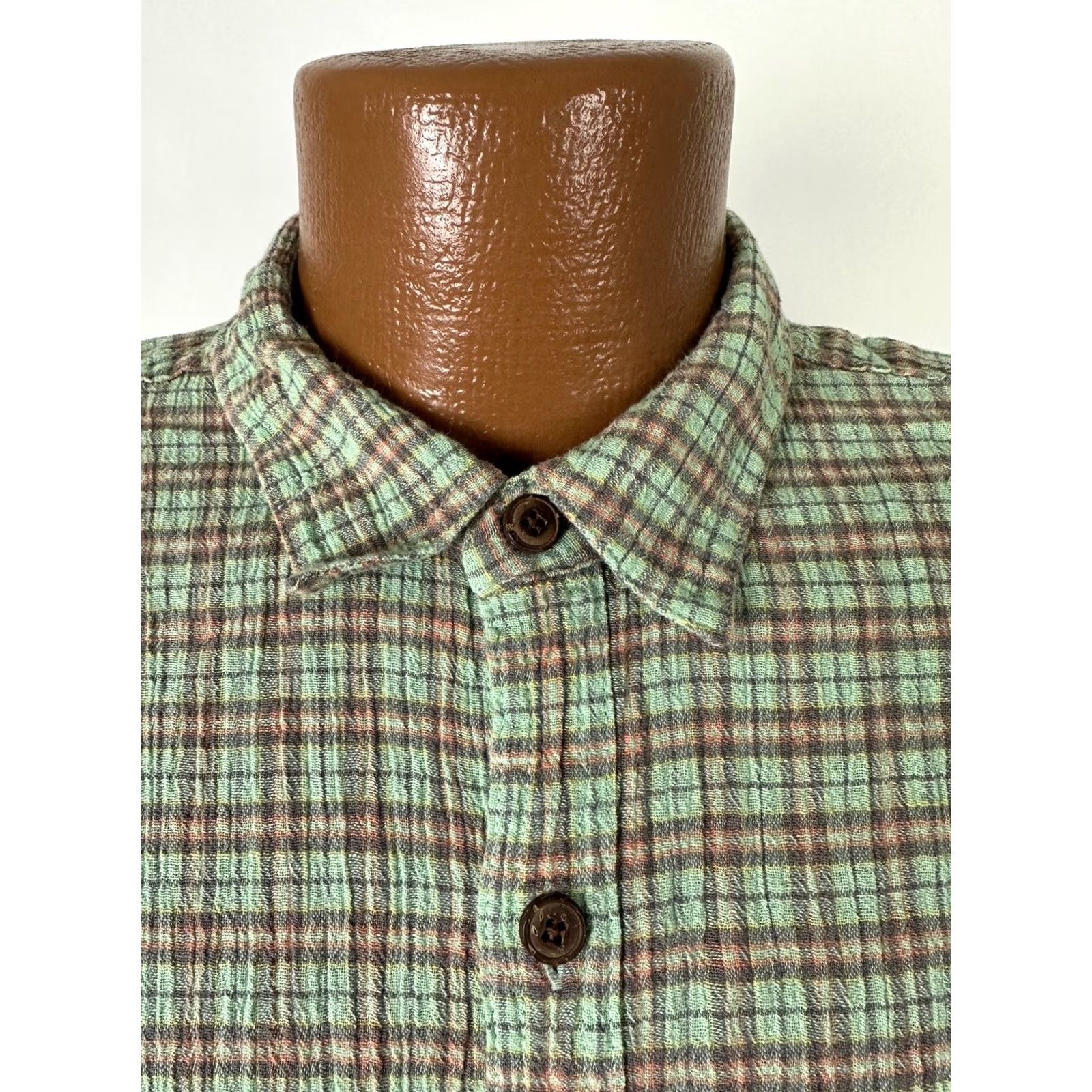Patagonia Patagonia Shirt Men Large Organic Cotton Gauze Mint Plaid Outdoors Travel Casual Size US L / EU 52-54 / 3 - 3 Thumbnail