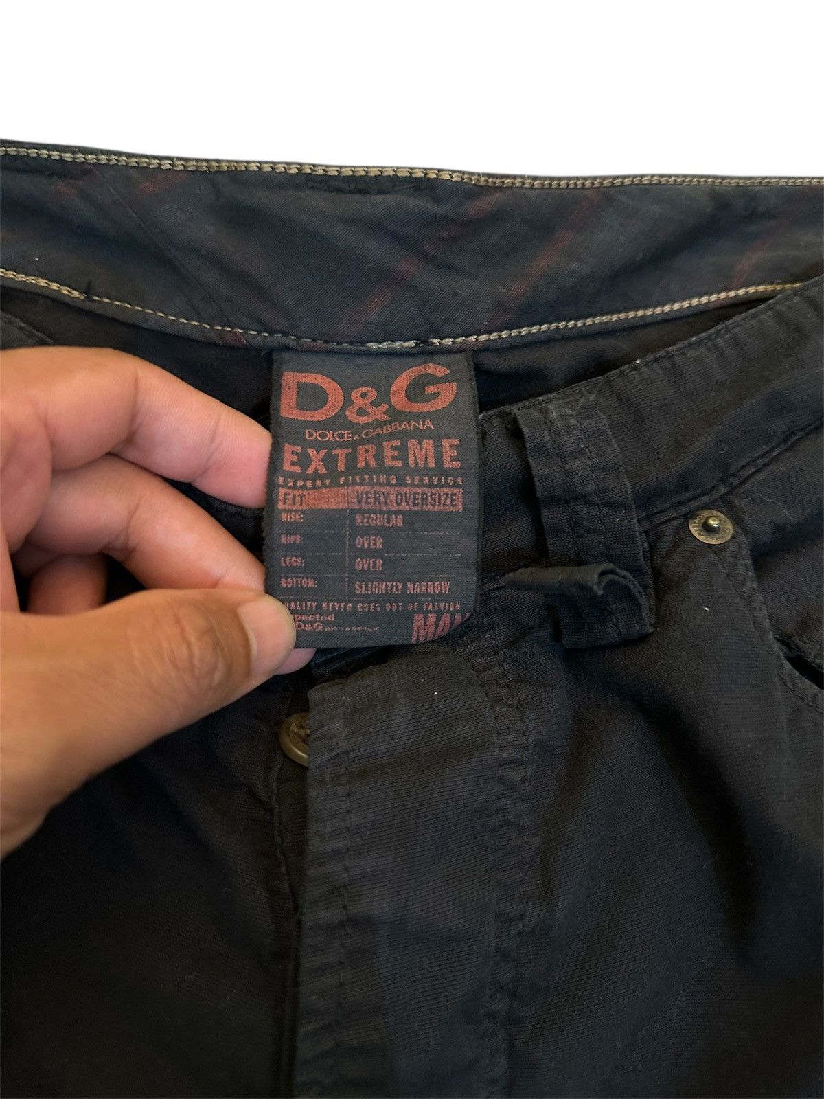 Dolce & Gabbana Short pant cargo by dolce and gabana Size US 34 / EU 50 - 2 Thumbnail