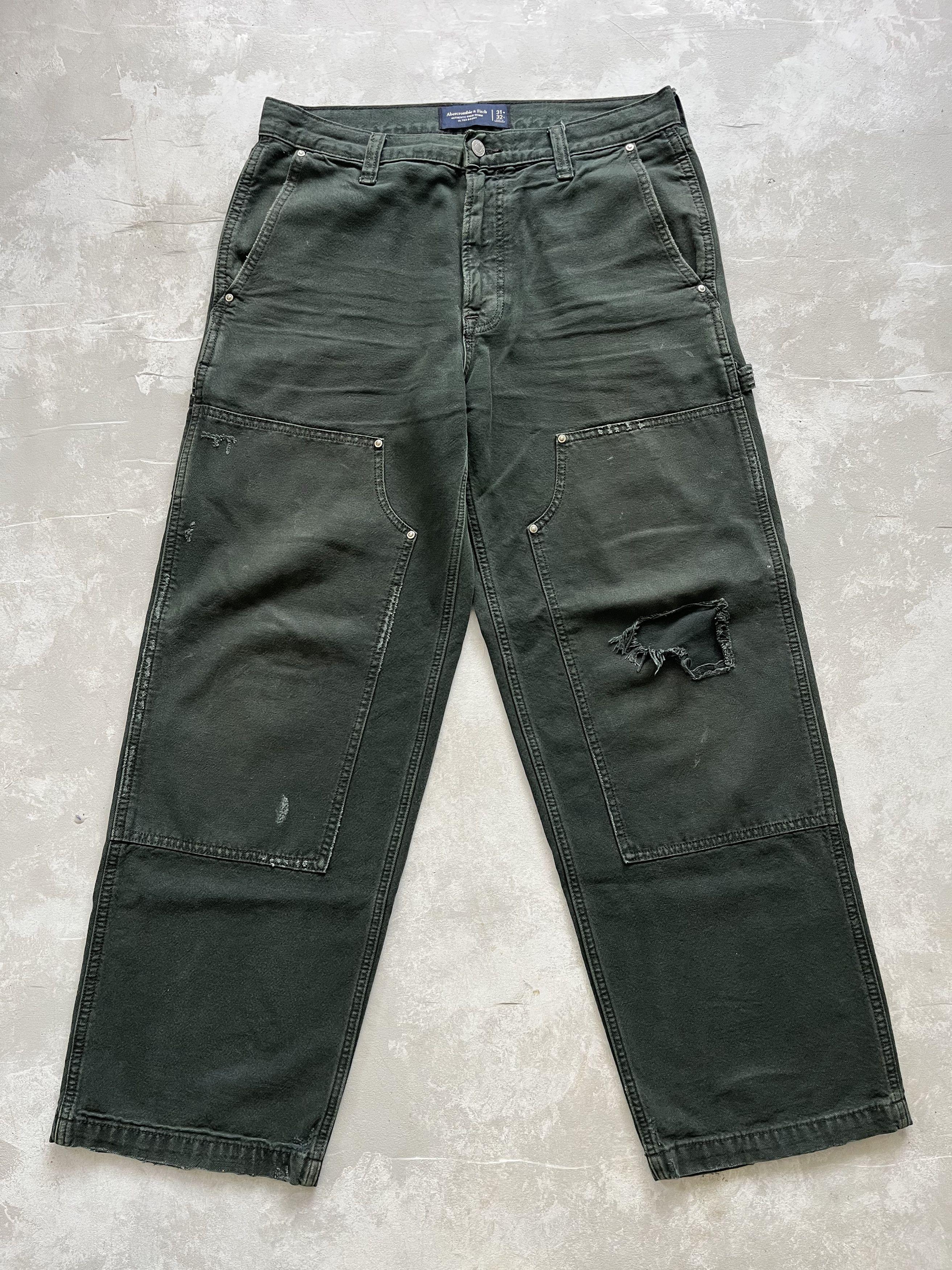 Abercrombie & Fitch Carpenter pant Abercrombie in green Size US 31 - 1 Thumbnail