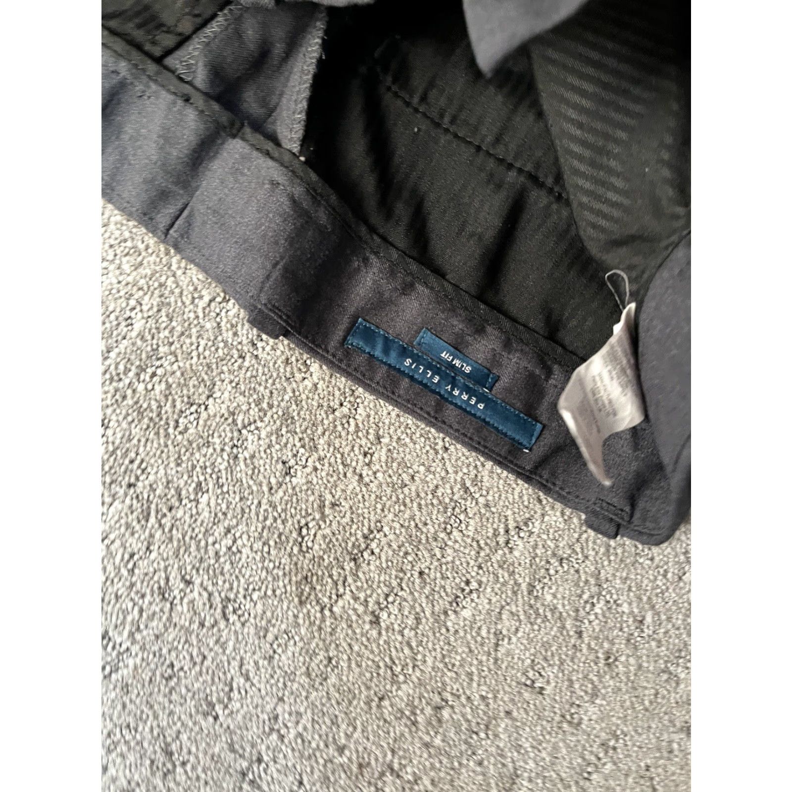 Perry Ellis Perry Ellis Men’s Slim Fit Dress Pants Gray Flat Front 32x32 Solid Slim Modern Pants Mens Size US 32 / EU 48 - 5 Thumbnail