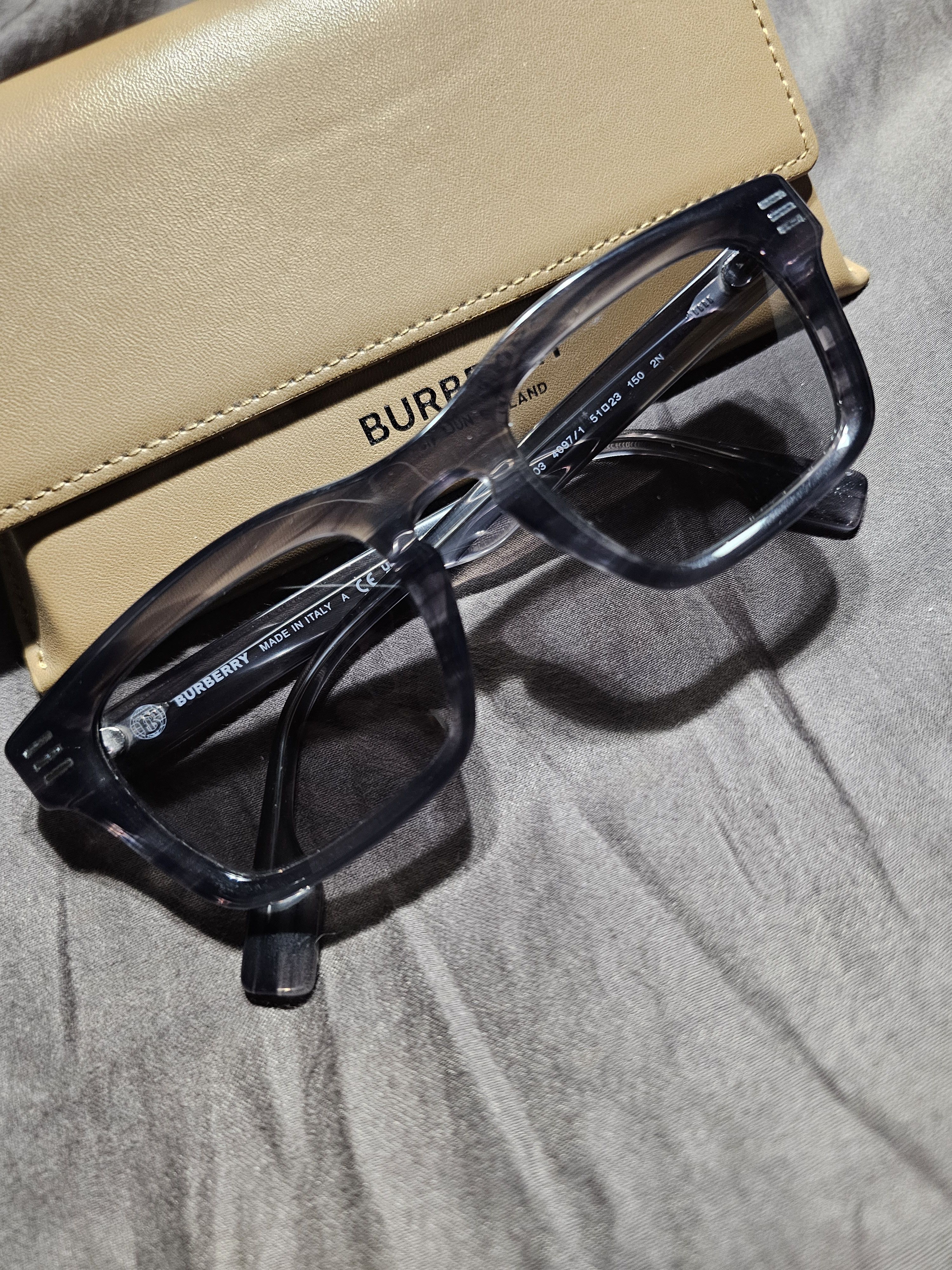 Burberry Burberry Sunglasses Size ONE SIZE - 1 Thumbnail