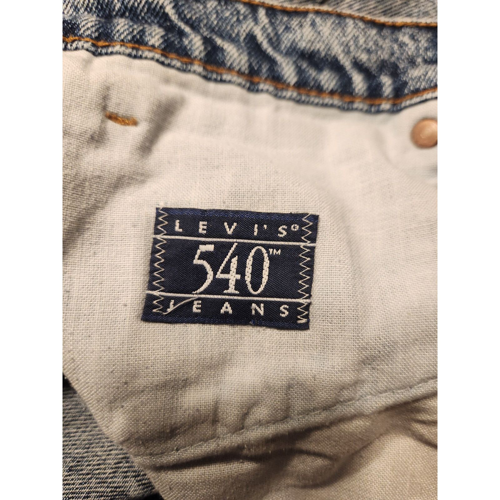 Levi's Vintage 2001 Levi's 540 Jeans men's 34 x 32 Size US 34 / EU 50 - 4 Thumbnail