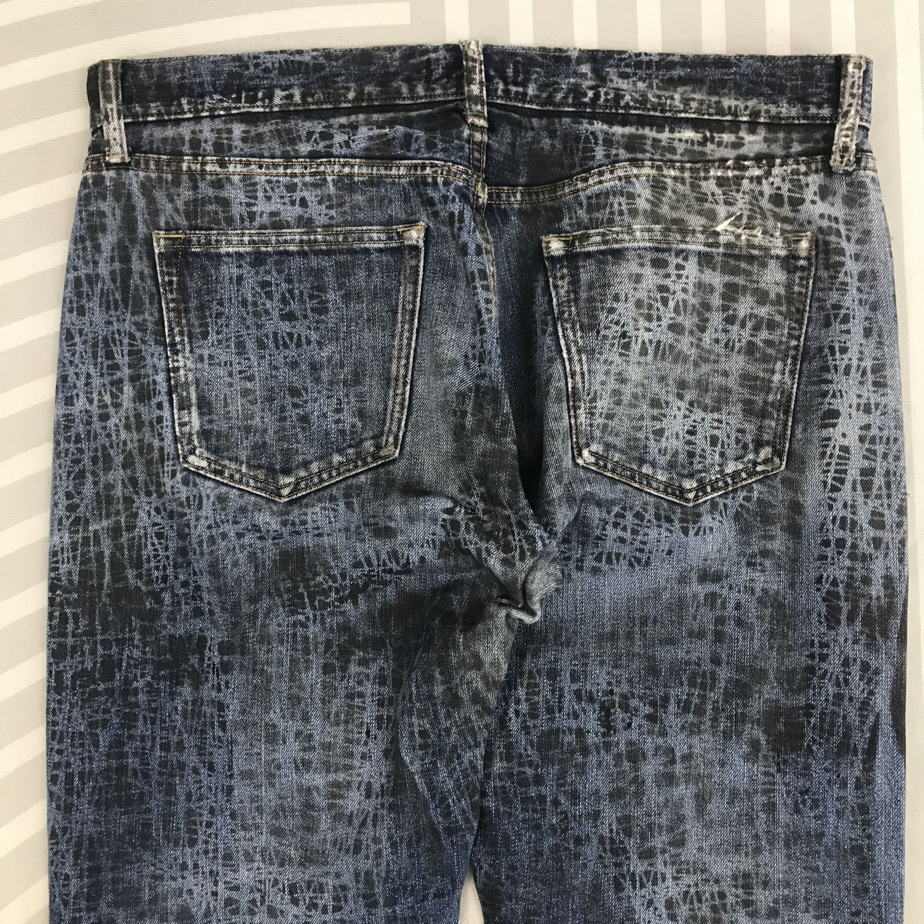 Japanese Brand × Jun Takahashi × Uniqlo Vintage Japan x Uniqlo punk style design Denim pants Size US 35 - 2 Thumbnail