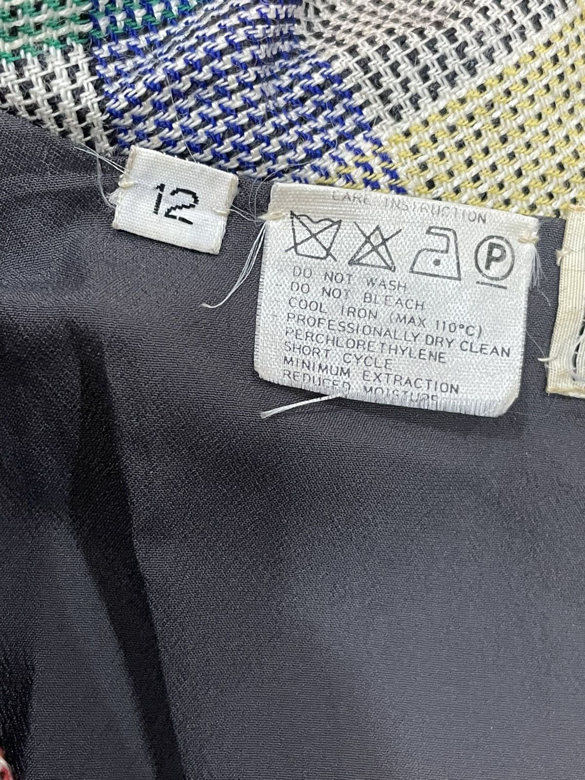 Valentino 1980s Valentino Blazer Pleated Back Size 40S - 3 Thumbnail