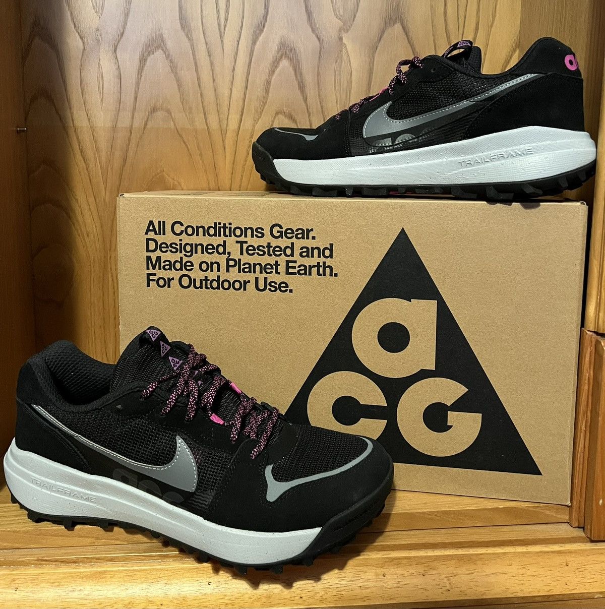 Nike × Nike ACG Nike ACG Lowcate 10.5US Size US 10.5 / EU 43-44 - 1 Thumbnail