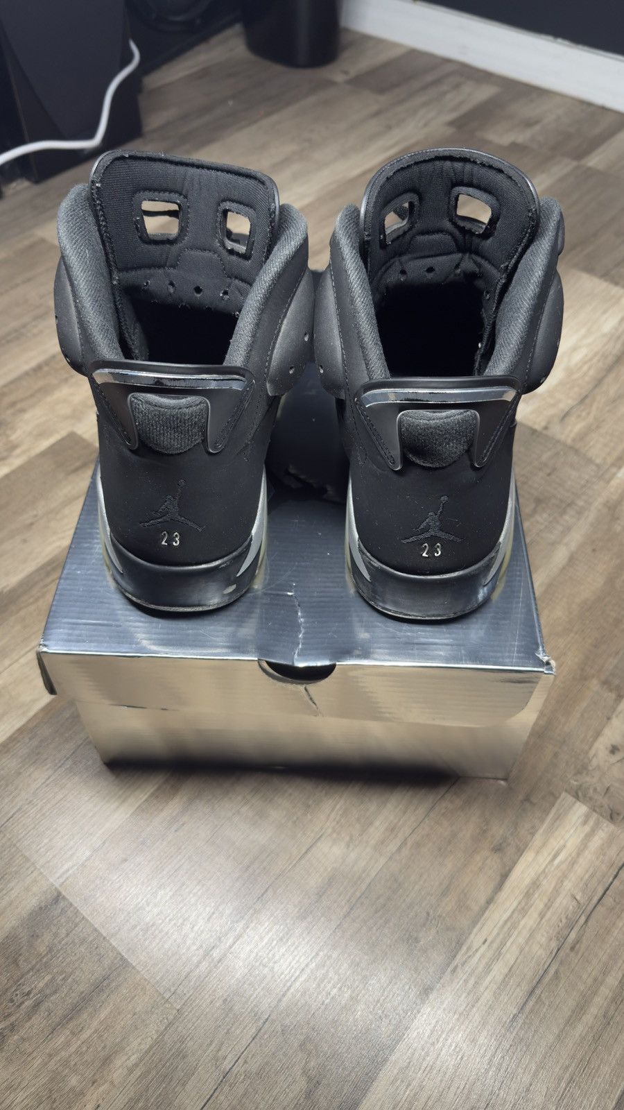 Jordan Brand AIR JORDAN 6 RETRO BLACK/METALLIC Size US 10.5 / EU 43-44 - 4 Thumbnail