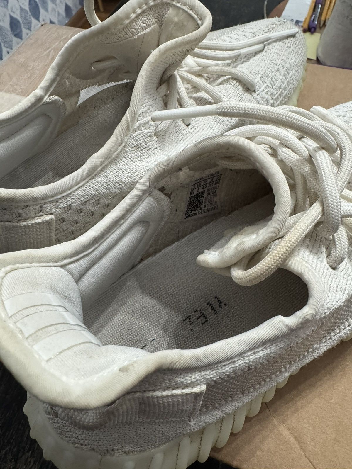 Adidas × Yeezy Yeezy boost 350 V2 Bone 8.5 Size US 8.5 / EU 41-42 - 5 Thumbnail
