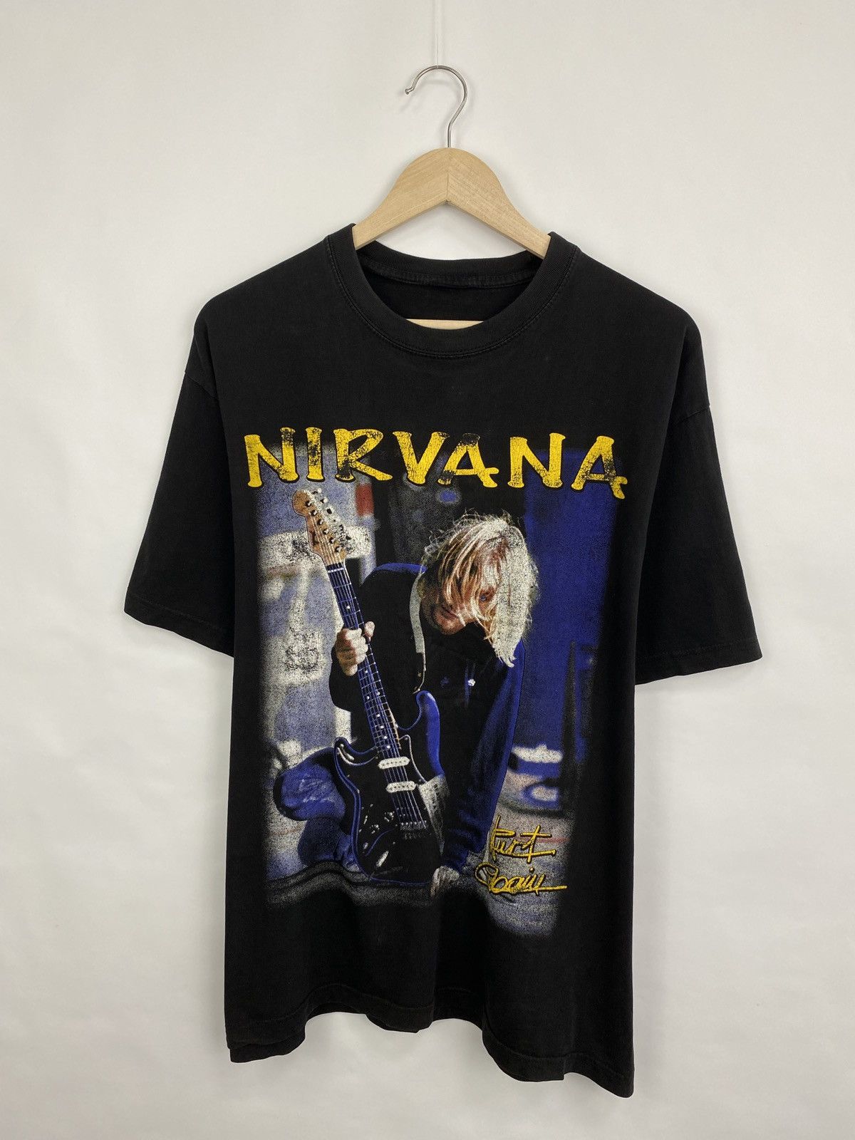 Vintage 90s Kurt Cobain Nirvana T-Shirt Rare Retro Hype Y2K