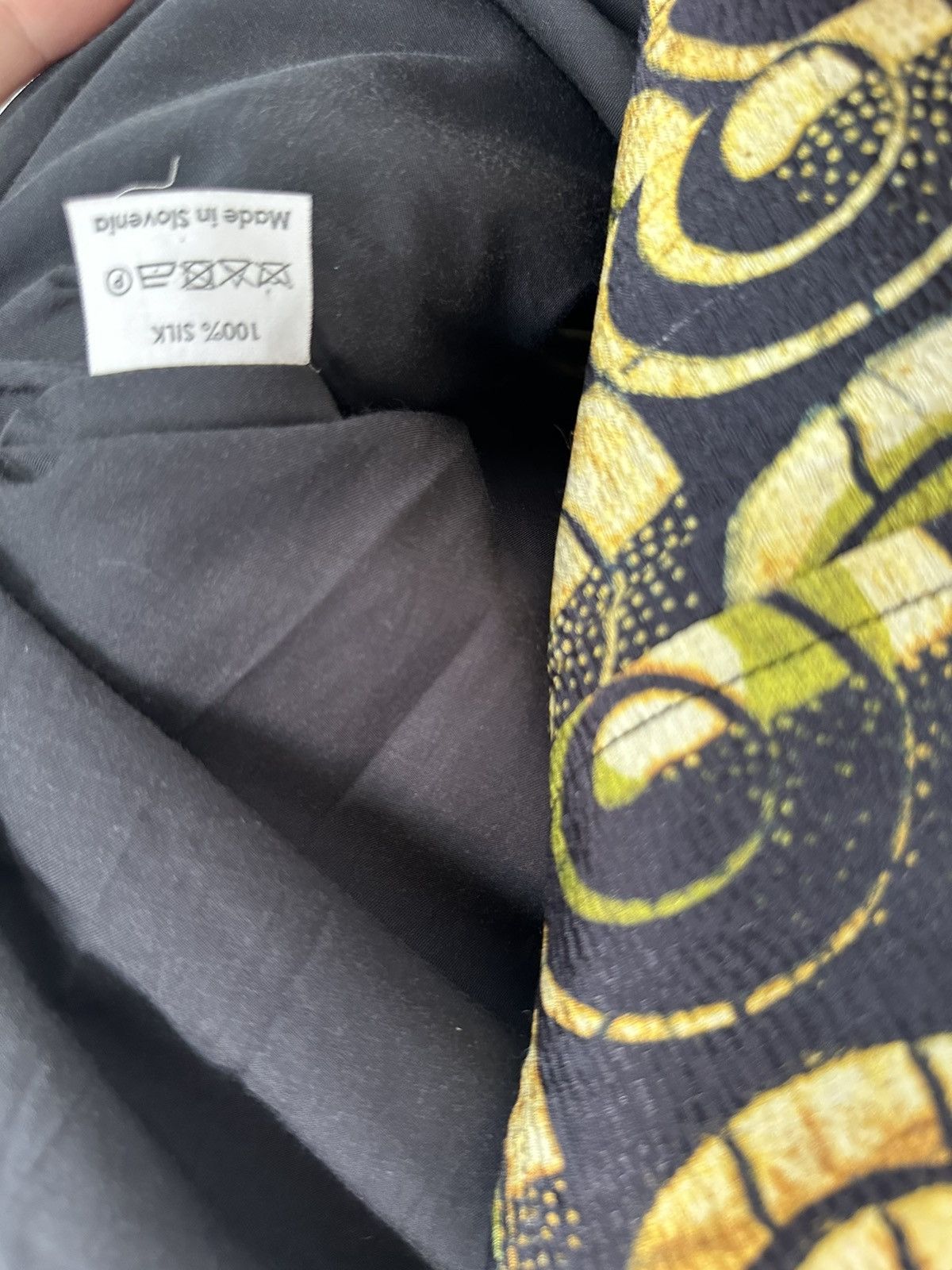Dries Van Noten Dries Van Noten 100% Silk Coat Size S / US 4 / IT 40 - 14 Thumbnail