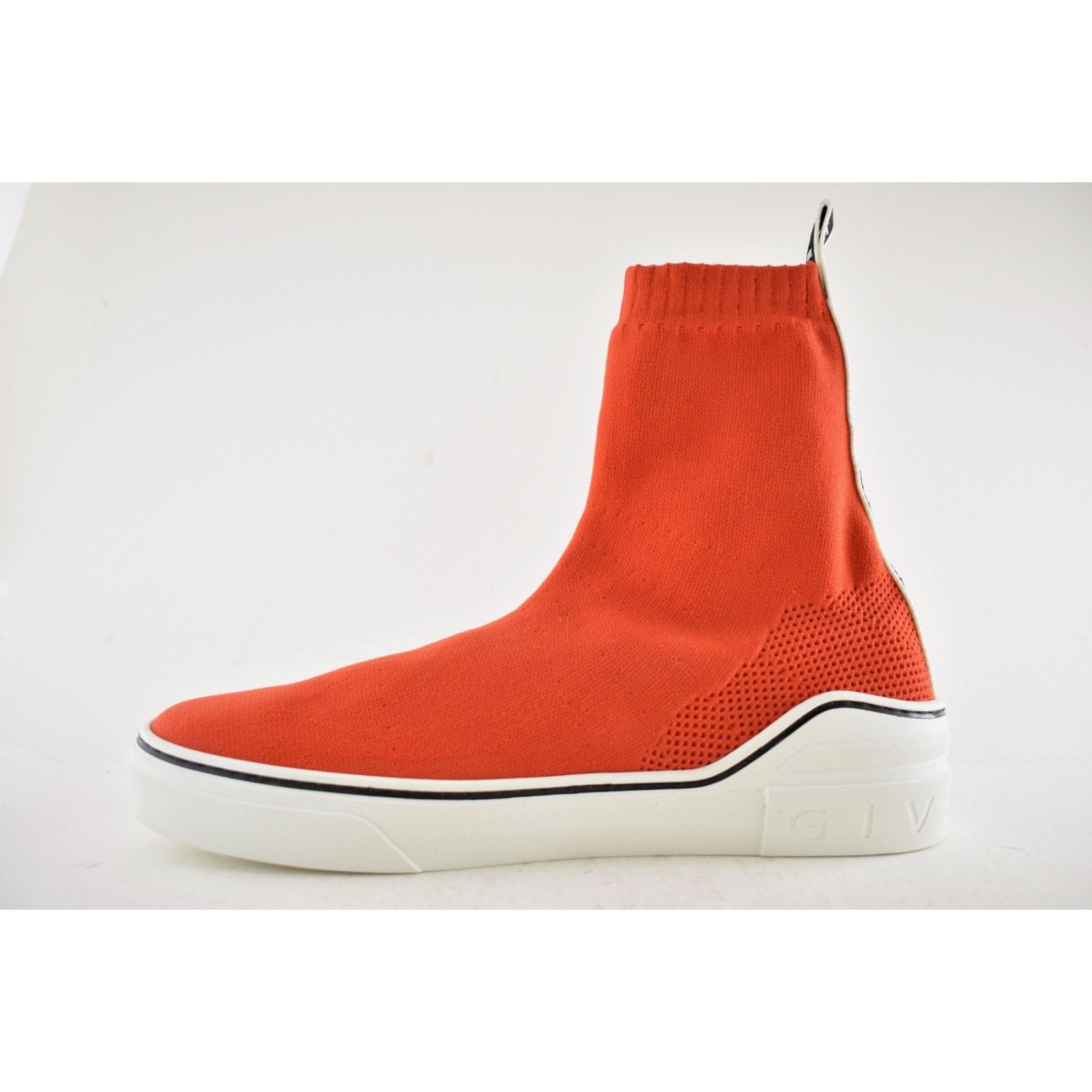 Givenchy Givenchy George V Sock Red White High Top Knit Sneaker 10.5 Size US 10.5 / EU 43-44 - 8 Thumbnail