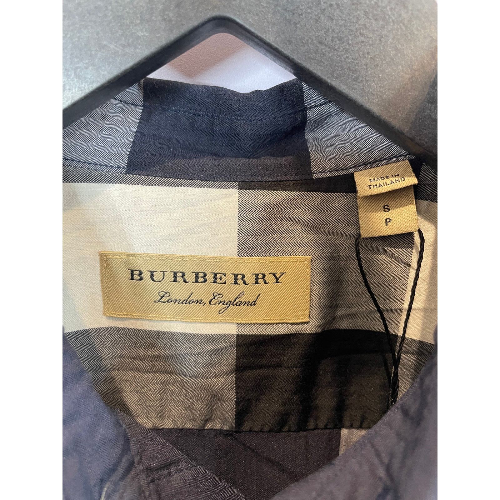 Burberry Burberry Button Up Navy Red Used Small Size US S / EU 44-46 / 1 - 2 Thumbnail