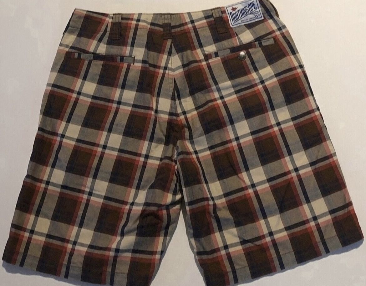 Bape Bape plaid shorts Size US 32 / EU 48 - 1 Thumbnail