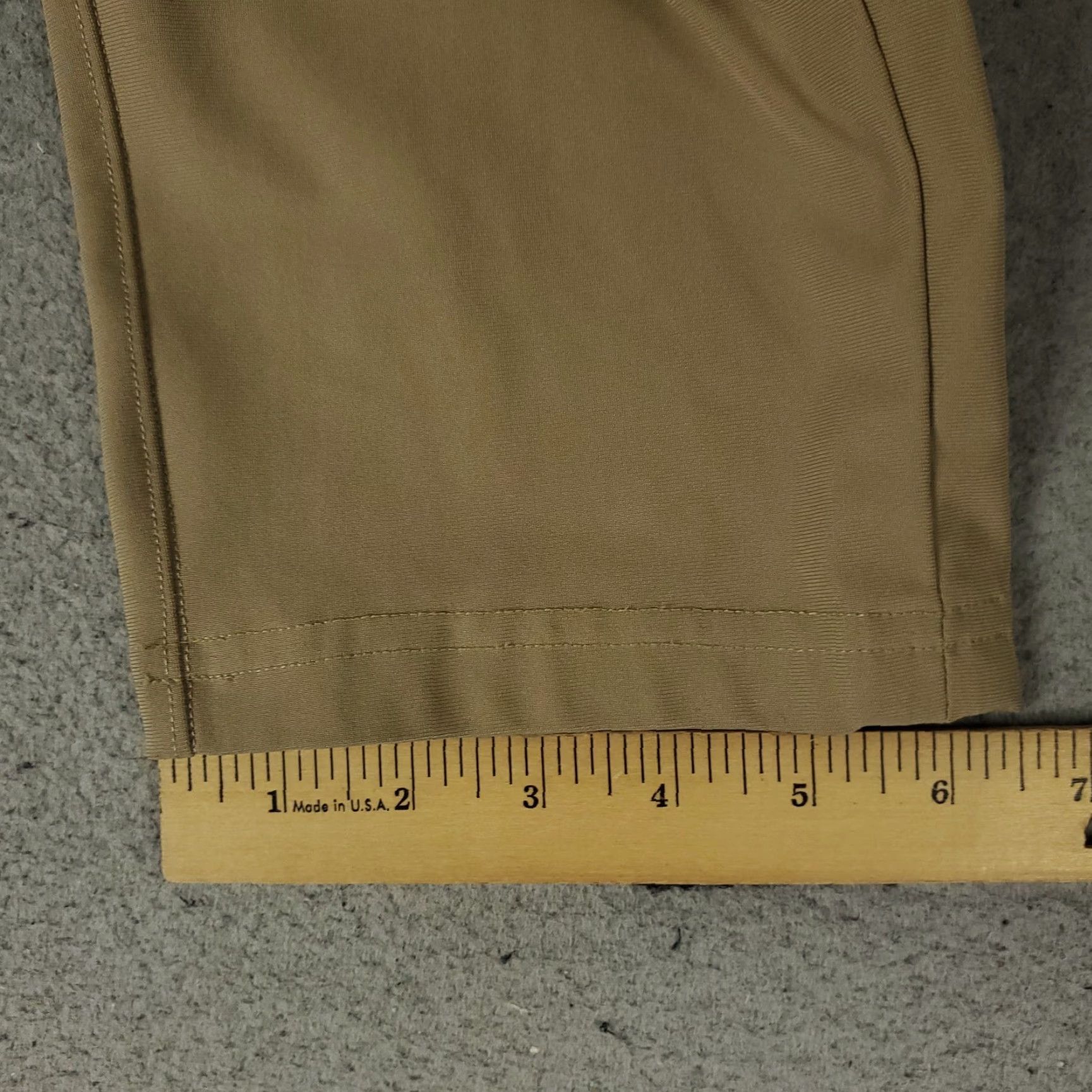 Lululemon Lululemon Pants Mens 33x26 Beige Chino Straight Pocket Slash Flat Front Regular Pant Size US 33 - 6 Thumbnail
