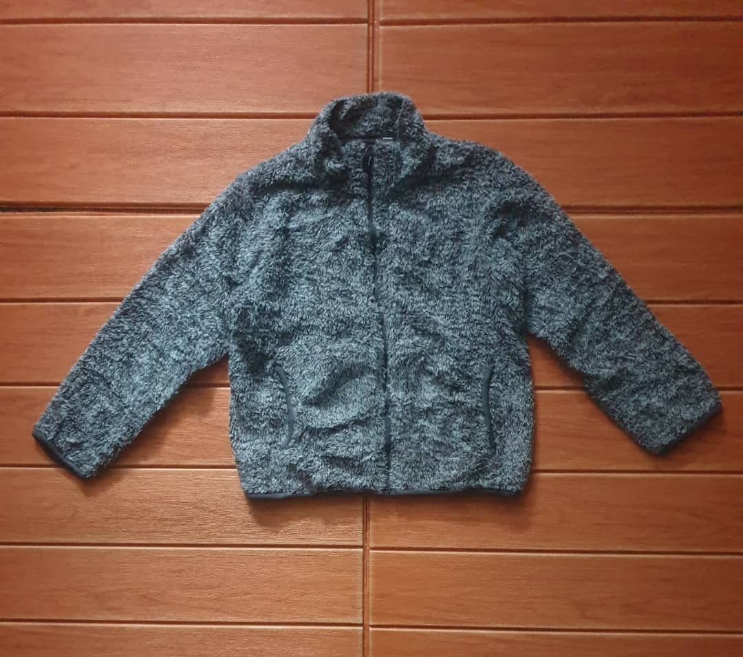 Uniqlo Uniqlo grey colour Fleece Sweater Size US XXS / EU 40 - 1 Thumbnail