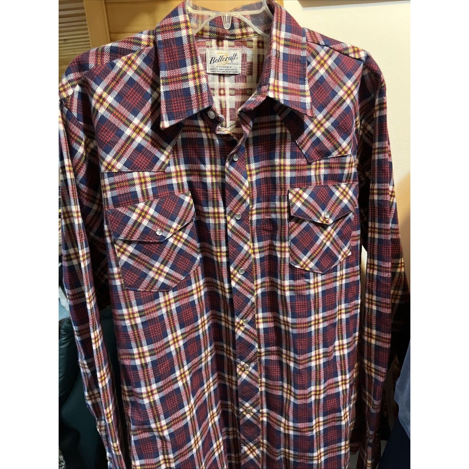 Other Bellcraft Vintage Men’s L Red Plaid LS Pearl Snap Western Size US L / EU 52-54 / 3 - 13 Thumbnail
