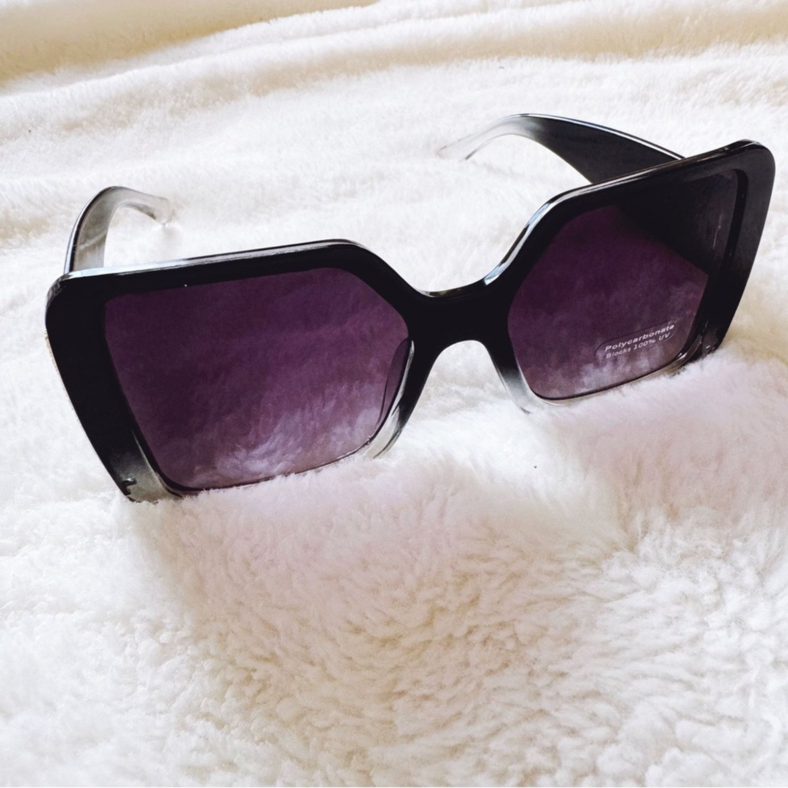 Other Junia Clear Black Oversized Sunglasses Size ONE SIZE - 3 Thumbnail
