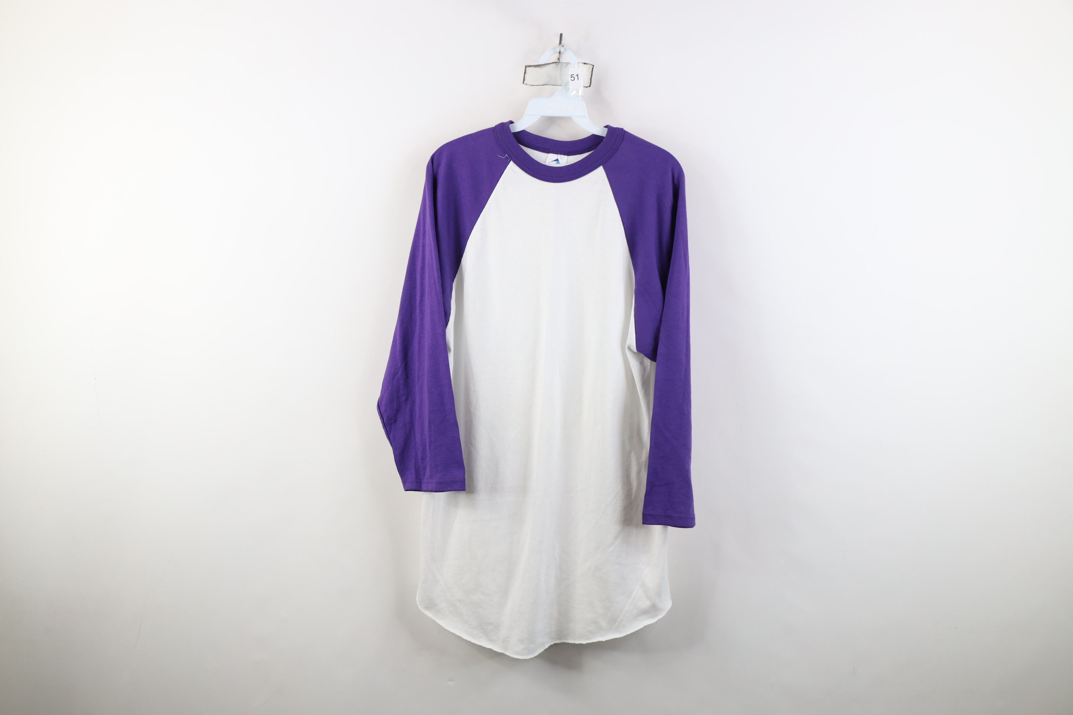 Vintage Vintage 90s Streetwear 3/4 Sleeve Baseball Raglan T-Shirt Size US L / EU 52-54 / 3 - 1 Thumbnail