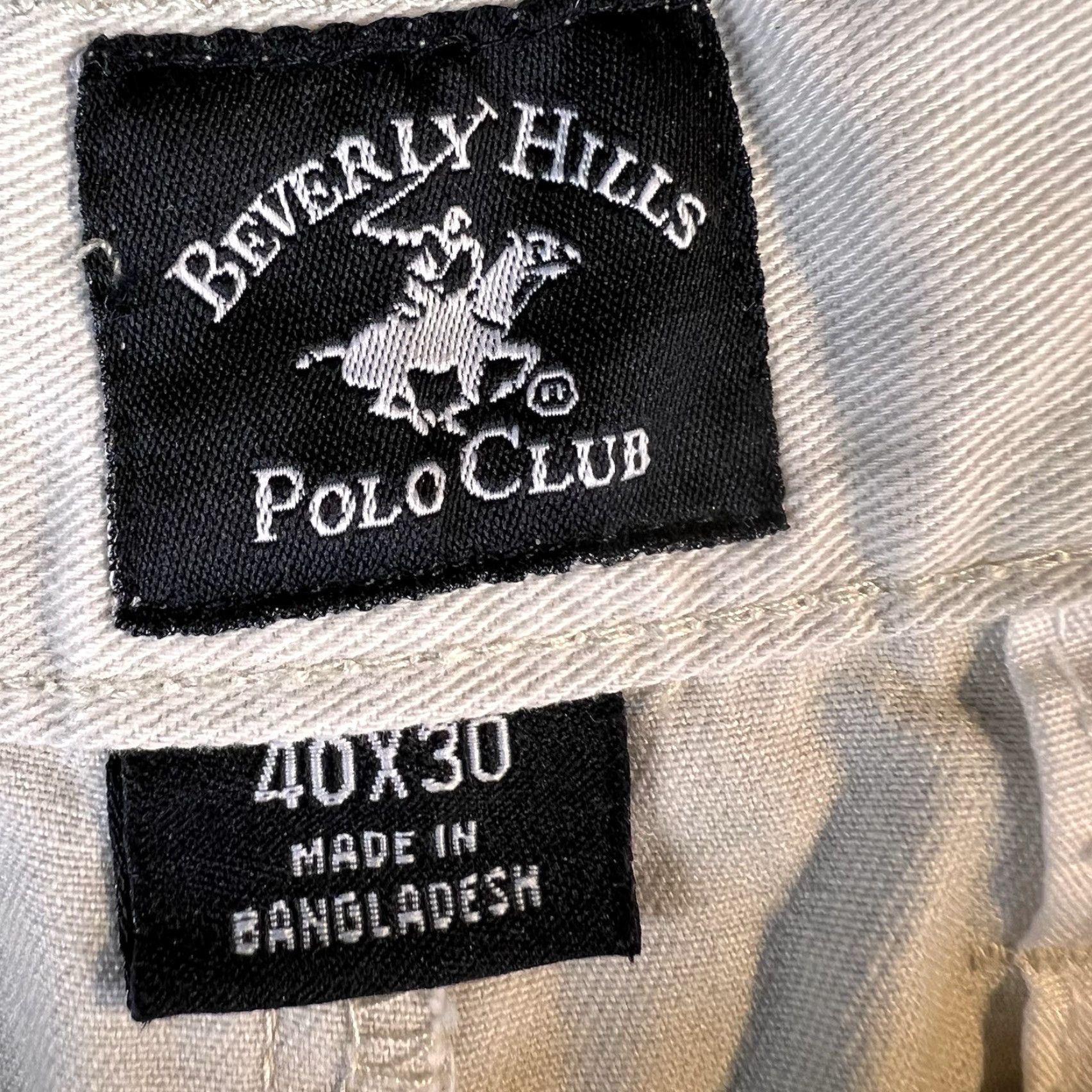 Beverly Hills Polo Club VINTAGE Beverly Hills Polo Club Chino Pants Men’s 40x30 Cream Pleated Preppy Style Casual Business Travel Size US L / EU 52-54 / 3 - 6 Thumbnail