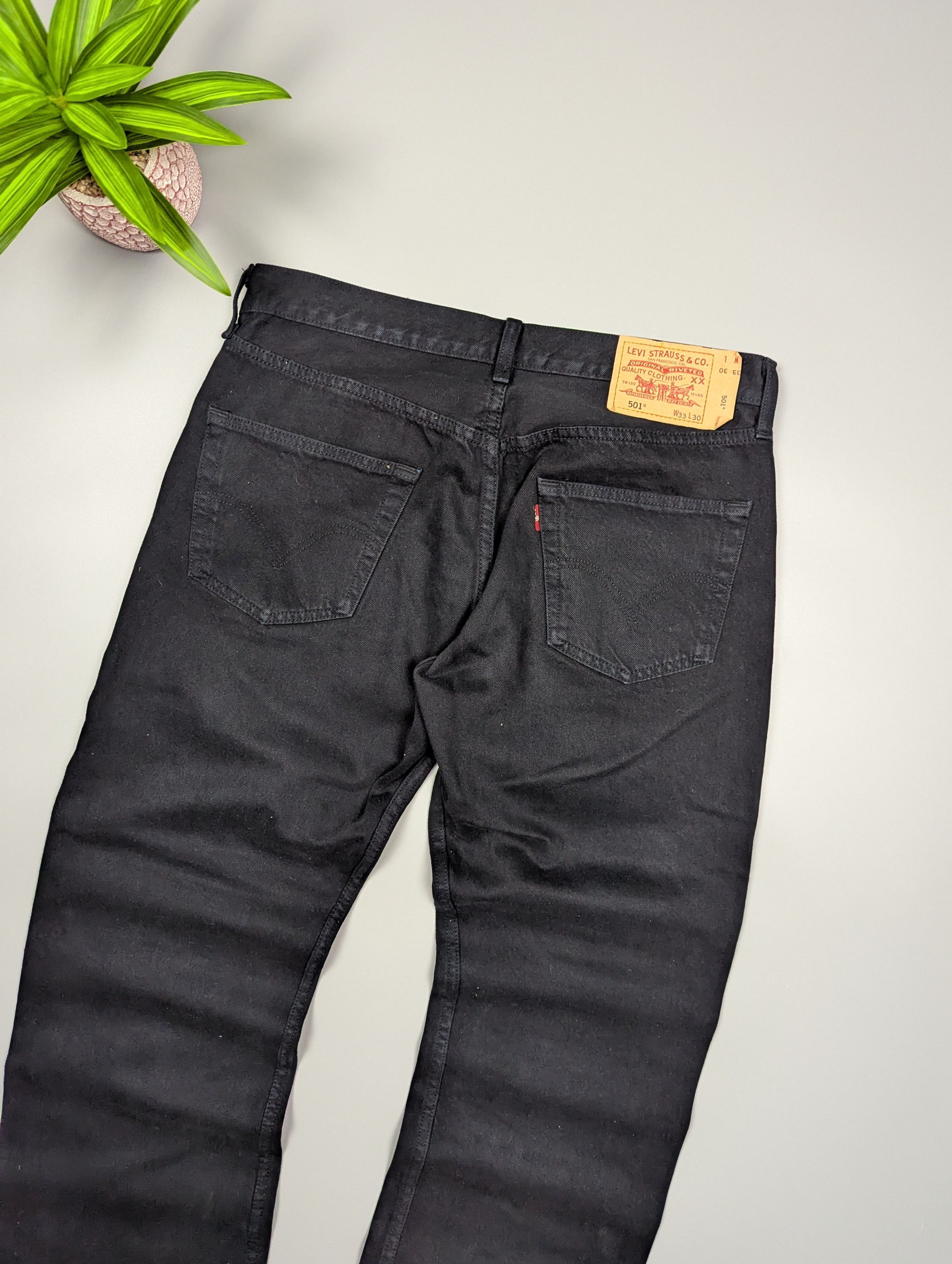 Levi's Levi's 501 Vintage Men's Black Straight Loose Fit Jeans Size US 33 - 10 Thumbnail