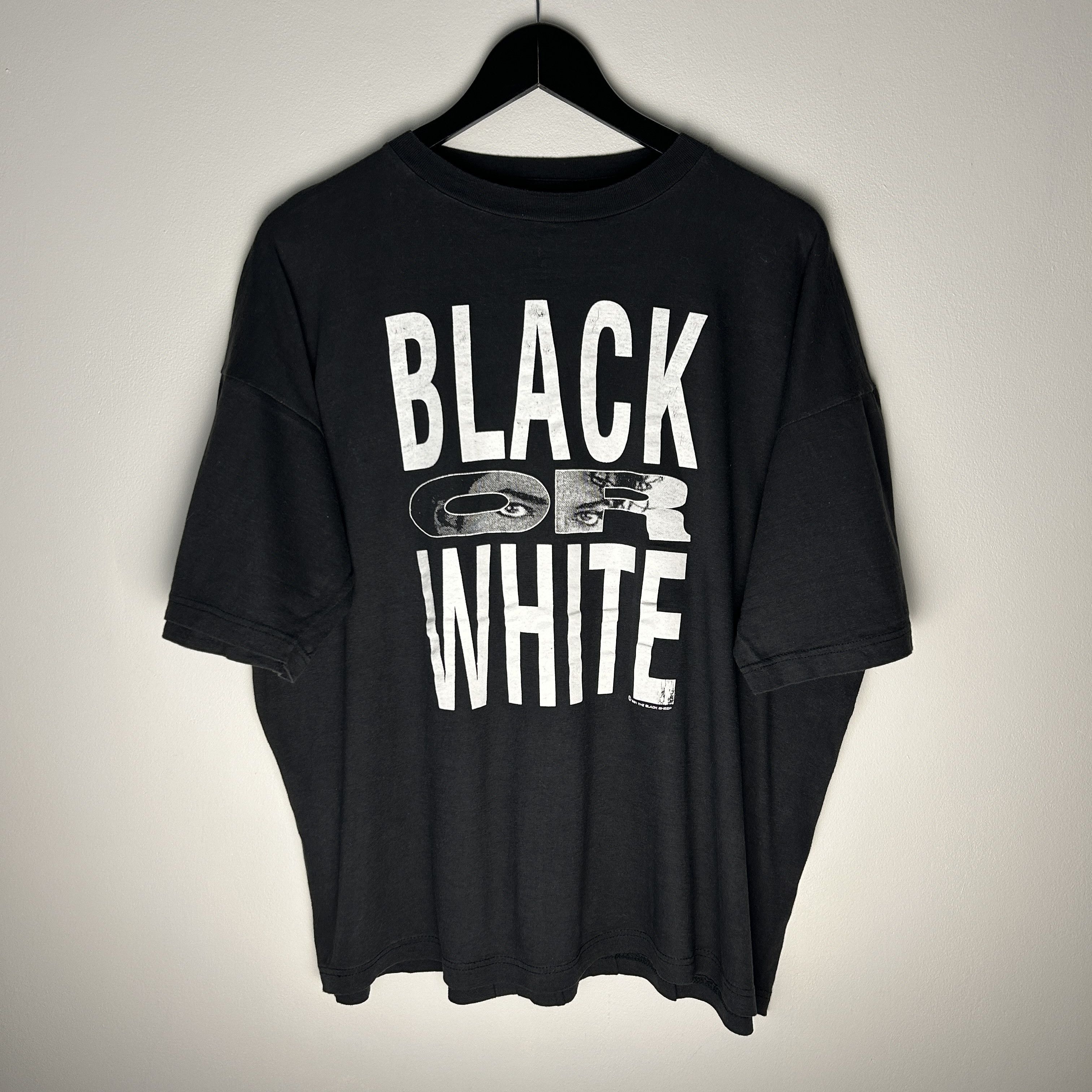 Band Tees Vintage Michael Jackson Black Or White 1991 Band T-shirt Size US XL / EU 56 / 4 - 1 Thumbnail