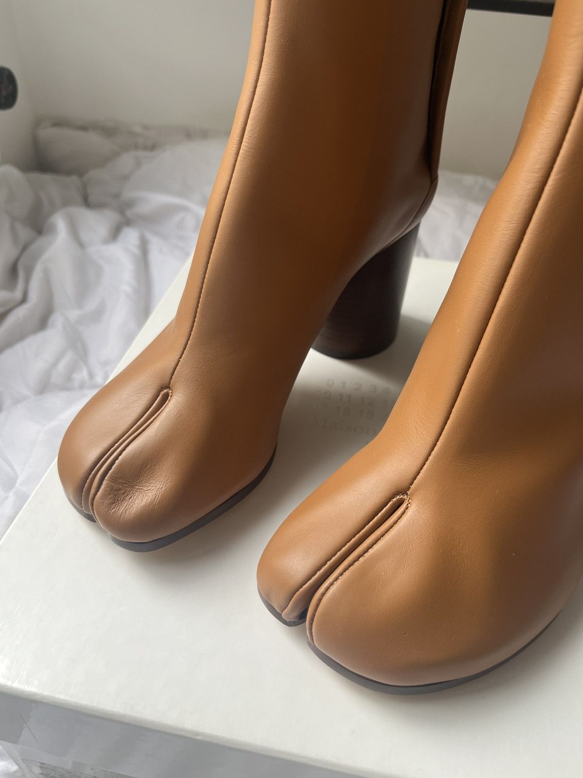 Maison Margiela brown leather tabi boots line 22 - Footwear