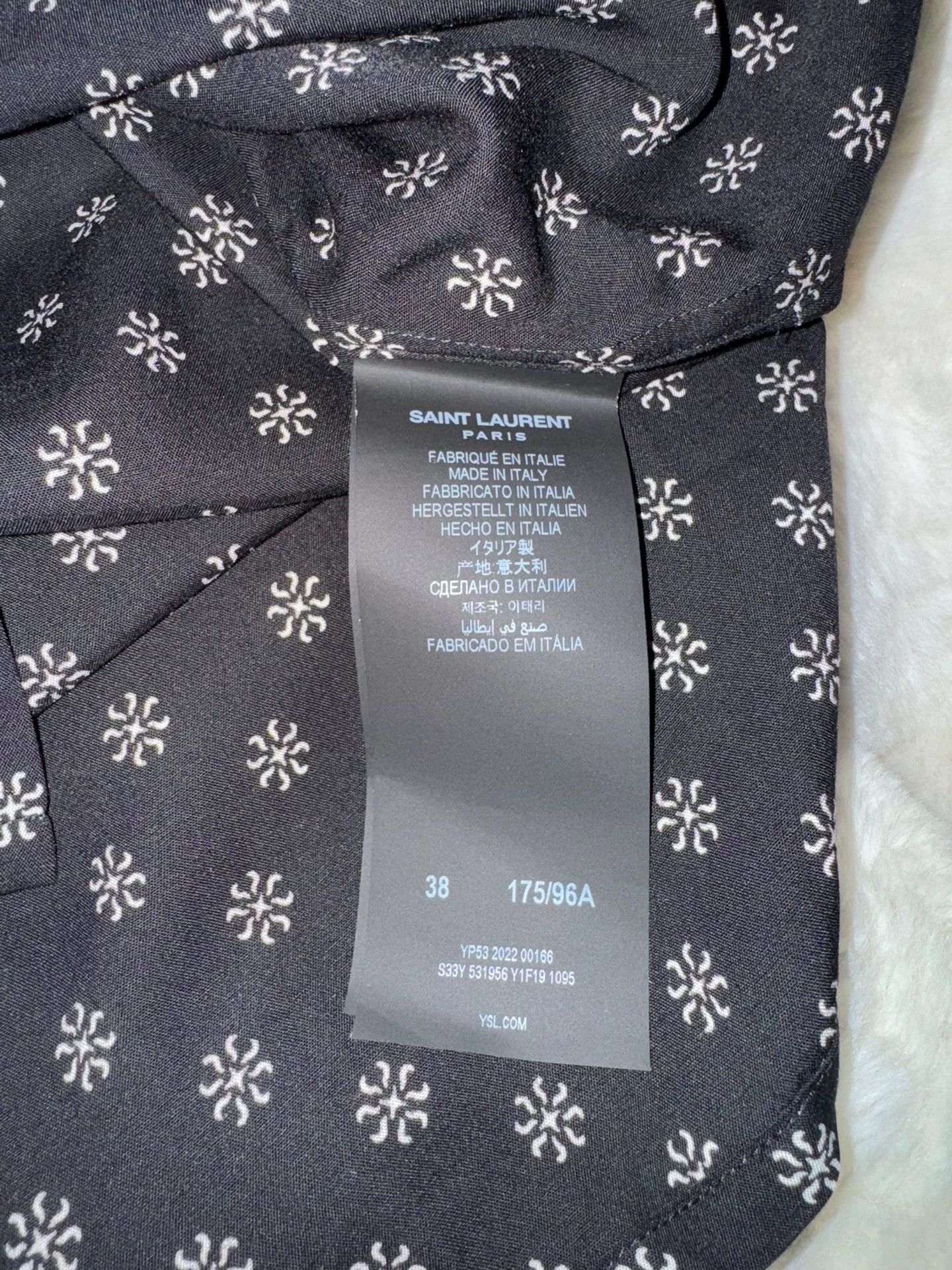 Saint Laurent Paris Saint Laurent SLP brand new snowflake shark collar shirt, Size US S / EU 44-46 / 1 - 5 Thumbnail