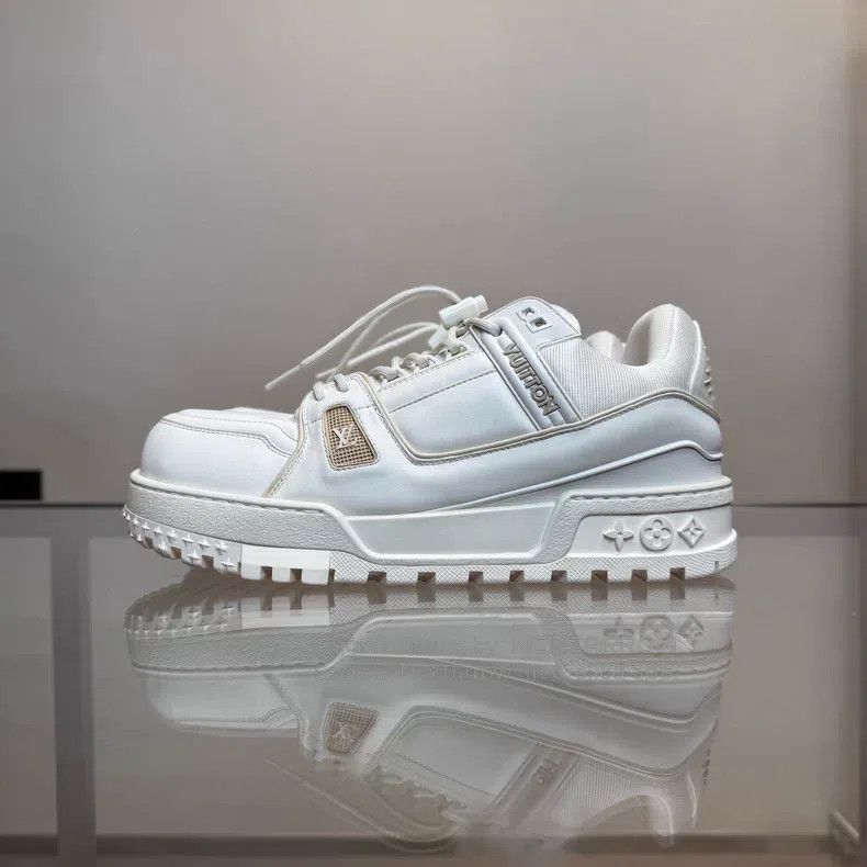 Louis Vuitton Louis Vuitton TRAINER MAXI Pure White Fat Ding shoes Size US 9.5 / EU 42-43 - 5 Thumbnail