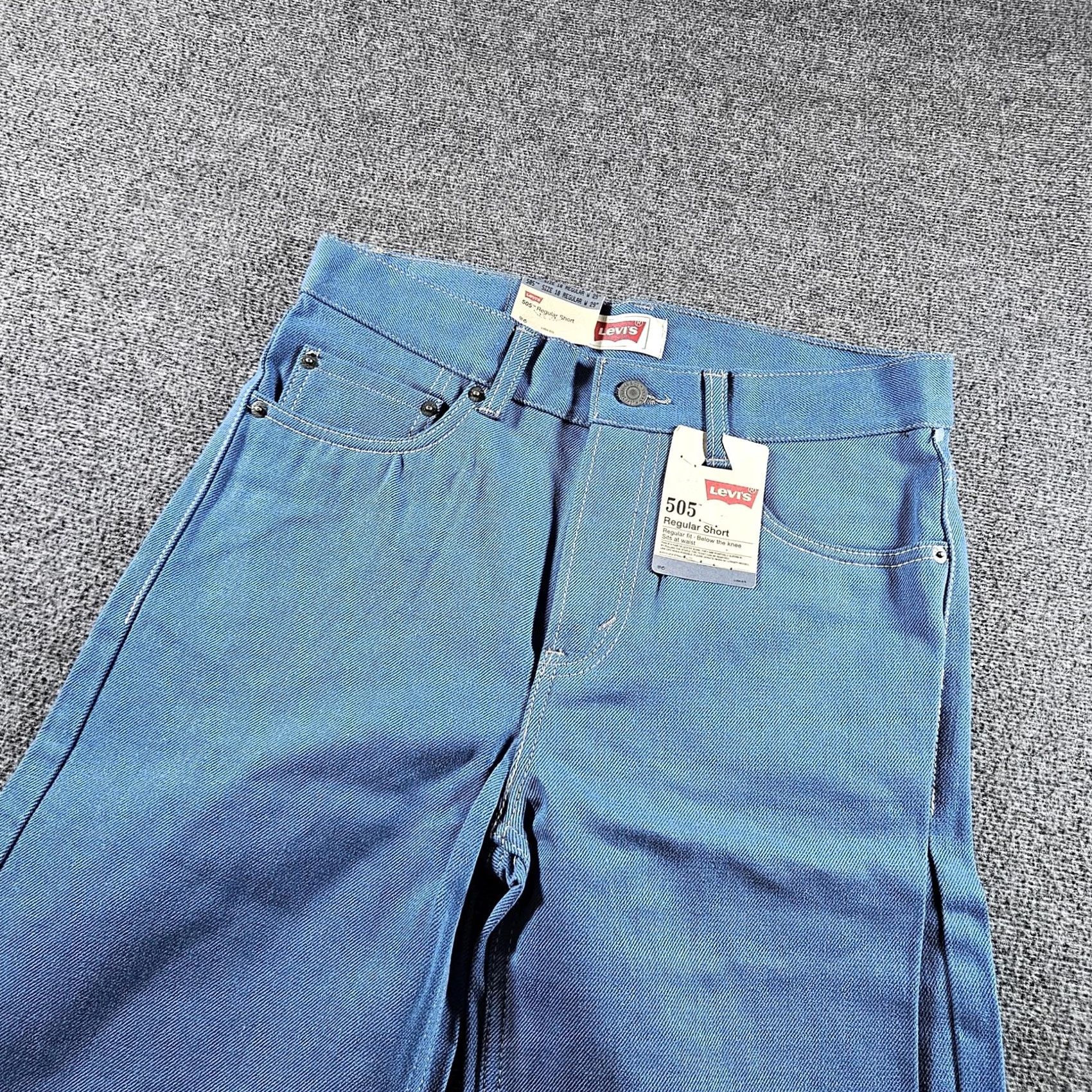 Levi's Levi's 505 Bermuda Shorts Women 18 Regular Fit Denim Blue Flat Front Pockets Zip 9in Inseam Summer Casual Vintage No Size 40" / US 18 - 3 Thumbnail
