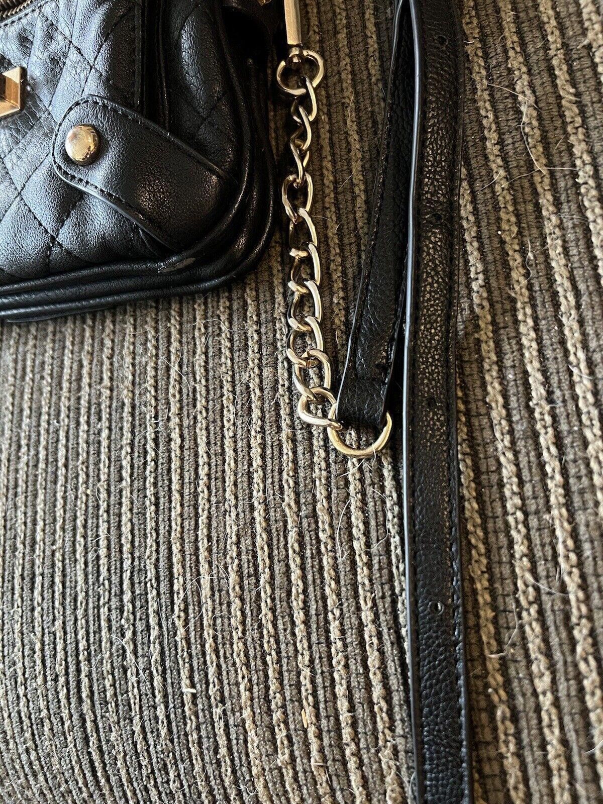 Designer Charming Charlie Crossbody Purse Black Leather Size ONE SIZE - 3 Thumbnail