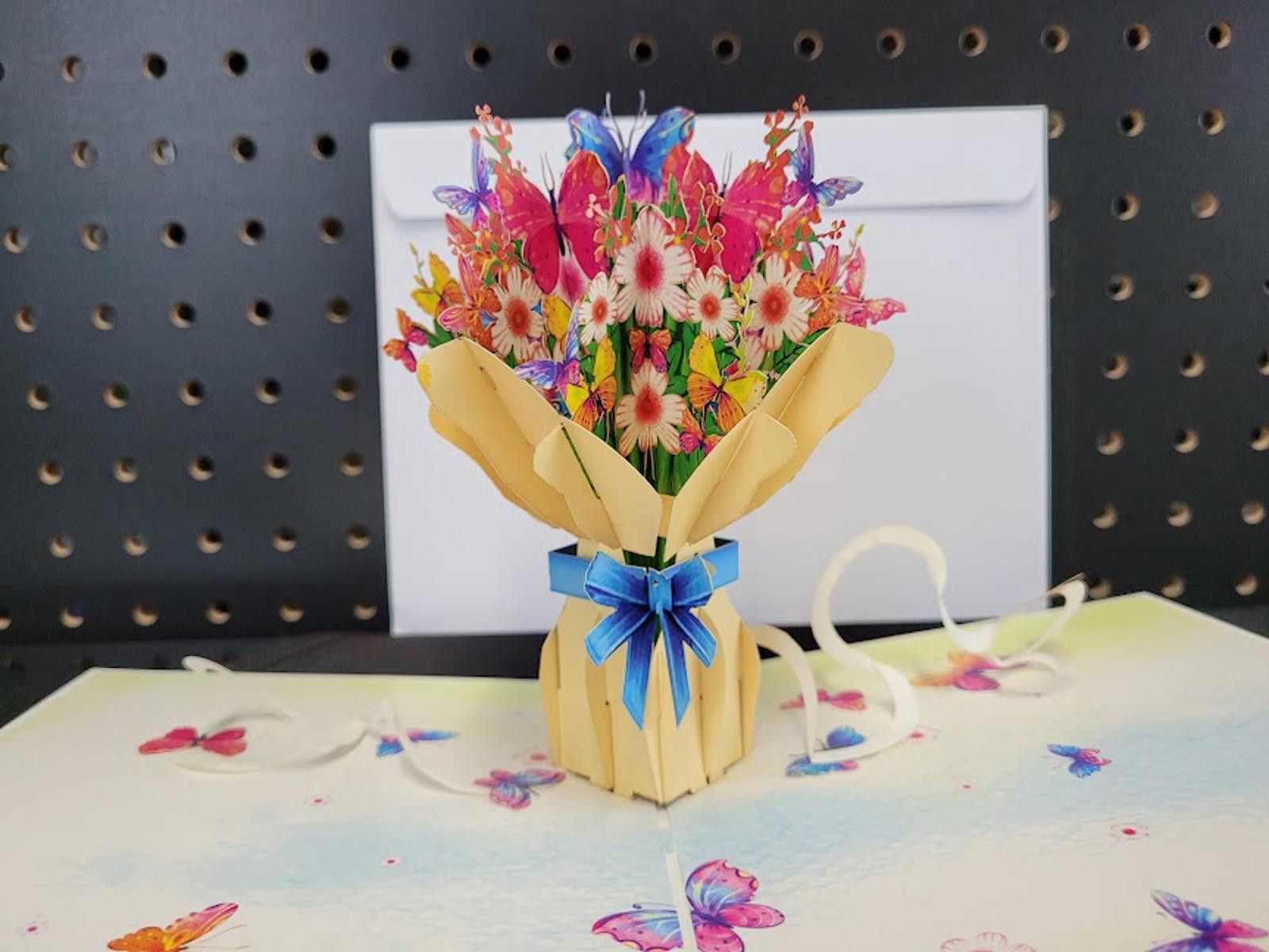 Tagliatore 3D Pop Up Butterfly Greeting Card w/ Envelope 6x8” Size ONE SIZE - 5 Thumbnail