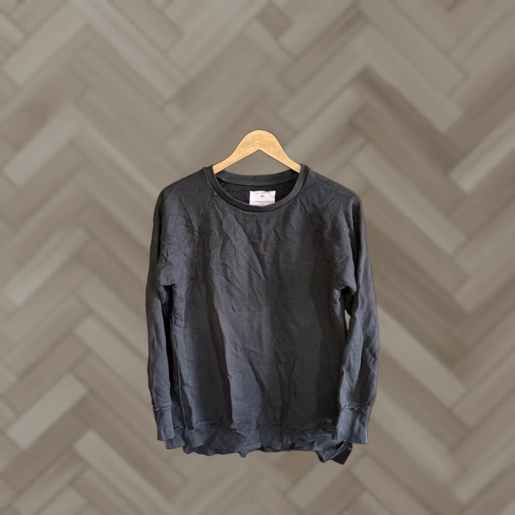 Sol Angeles Sol Angeles Anthropologie Womens Gray Long Sleeve Pullover Sweatshirt Sz Small Size S / US 4 / IT 40 - 1 Thumbnail