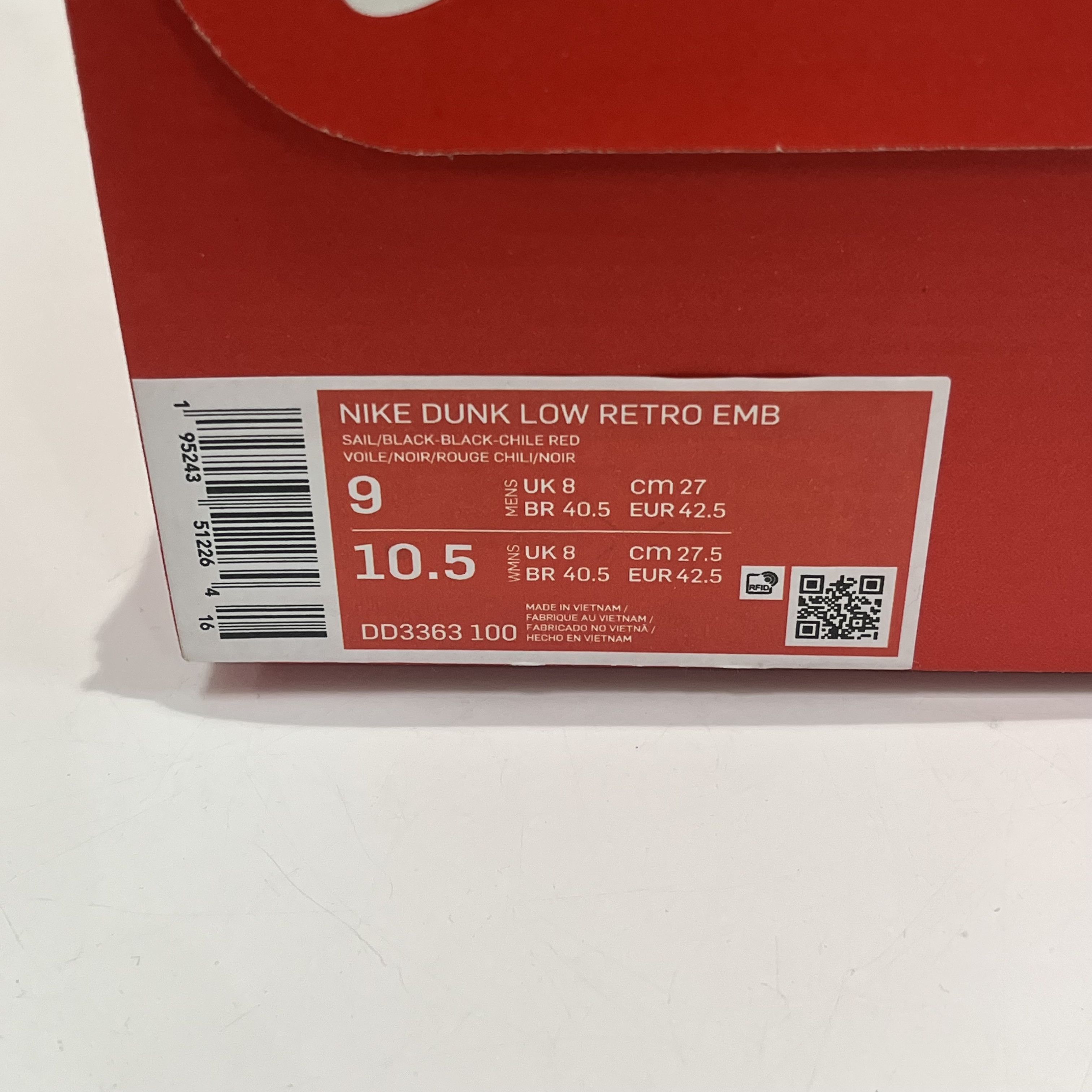Nike Nike Dunk Low EMB NBA 75th Anniversary Chicago Size US 9 / EU 42 - 8 Thumbnail