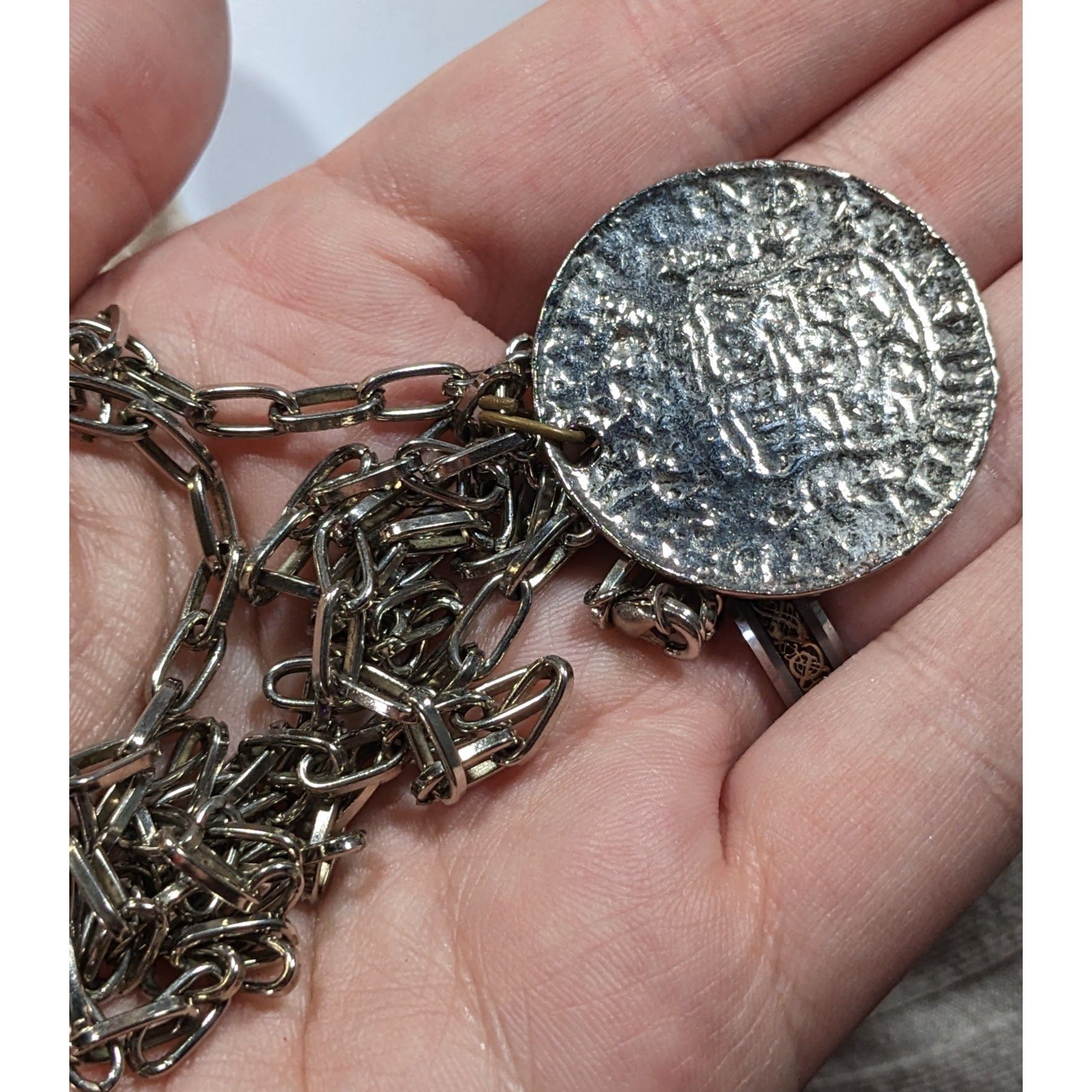 Other Replica Ancient Coin Silver Tone Pendant Necklace Size ONE SIZE - 3 Thumbnail