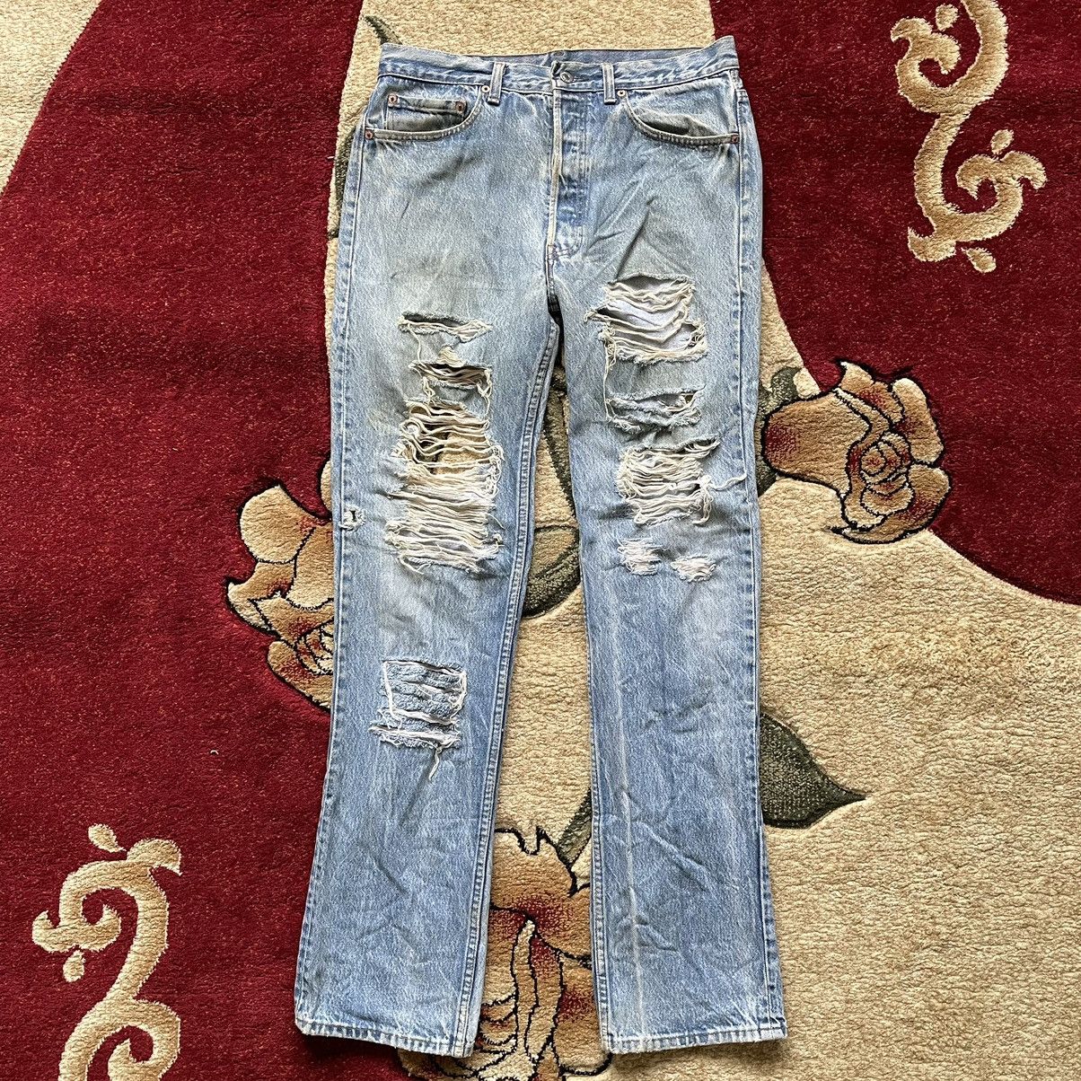 Levi's × Vintage Vintage Levi’s 501 Distressed Jeans USA Size US 33 - 1 Thumbnail