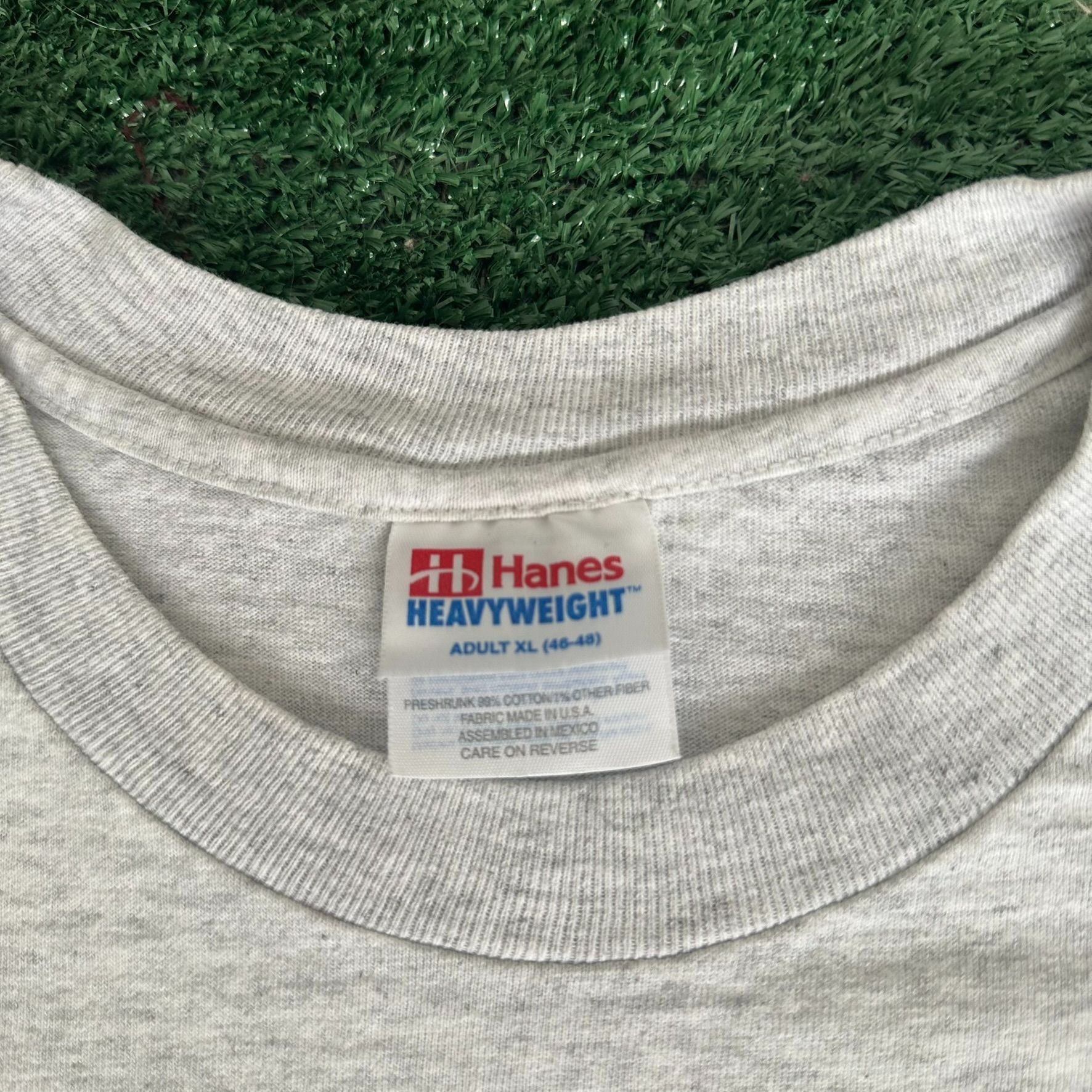Vintage Vintage 90s Charlotte Hornets T-Shirt Gray NBA Basketball Te Size US XL / EU 56 / 4 - 3 Thumbnail