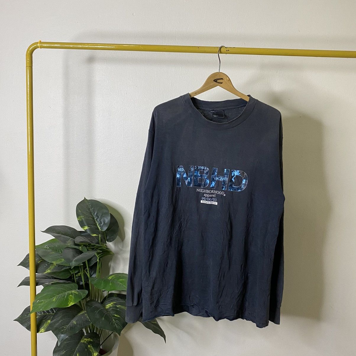 Neighborhood Early 2000s Neighborhood Faded Black LS T Shirt Size US L / EU 52-54 / 3 - 1 Thumbnail
