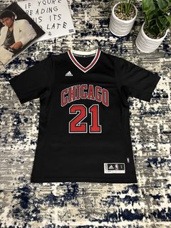 Jimmy butler hotsell chicago jersey