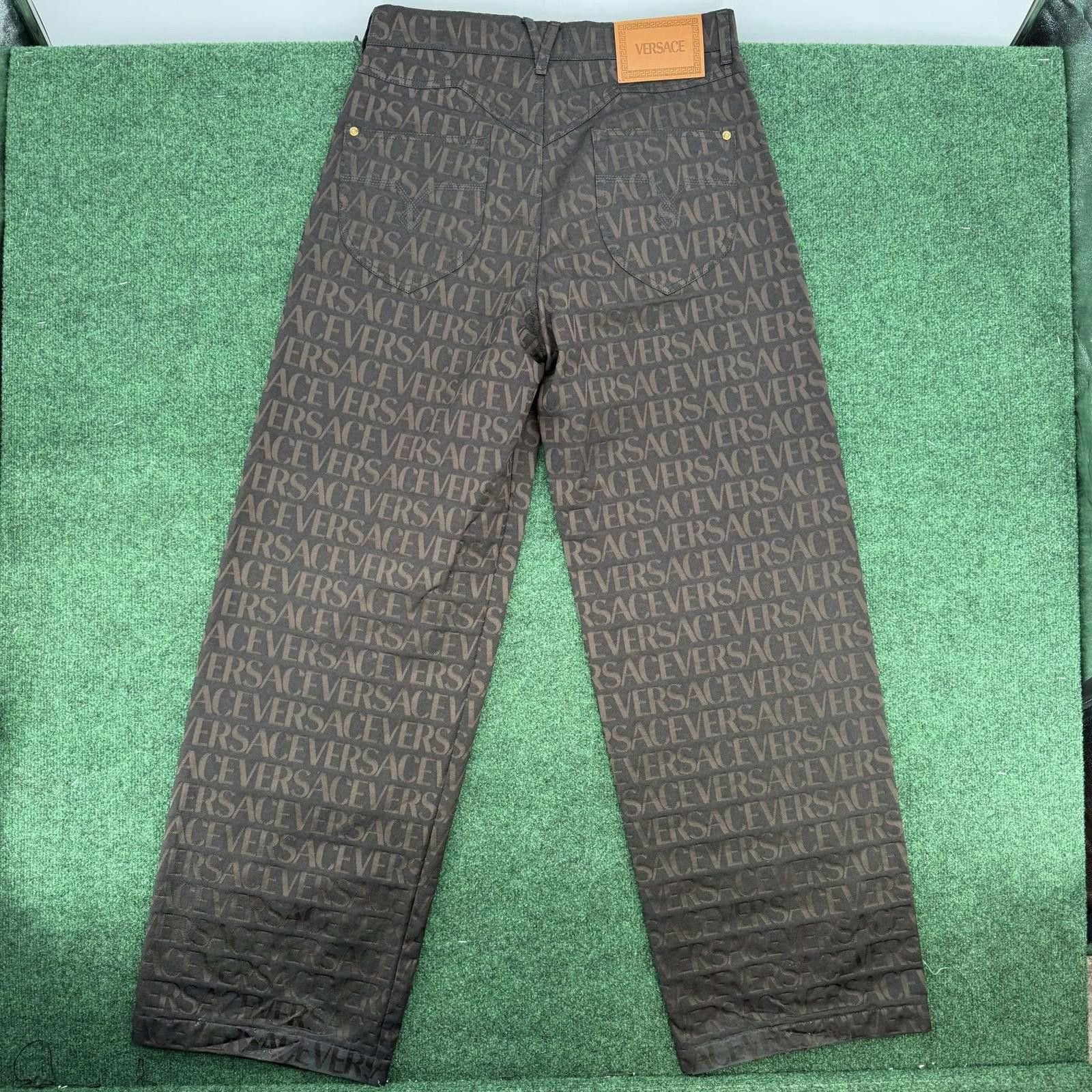 Versace Versace All-Over Logo Brown Denim Jeans 48 Used Size US 44 / EU 60 - 11 Thumbnail
